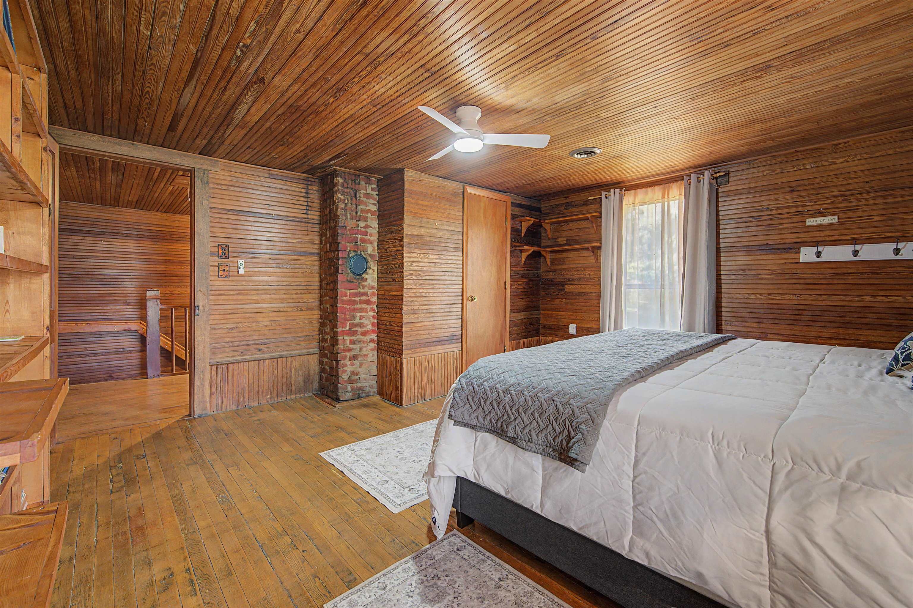 434 Glenwood Road Troutdale VA 24378