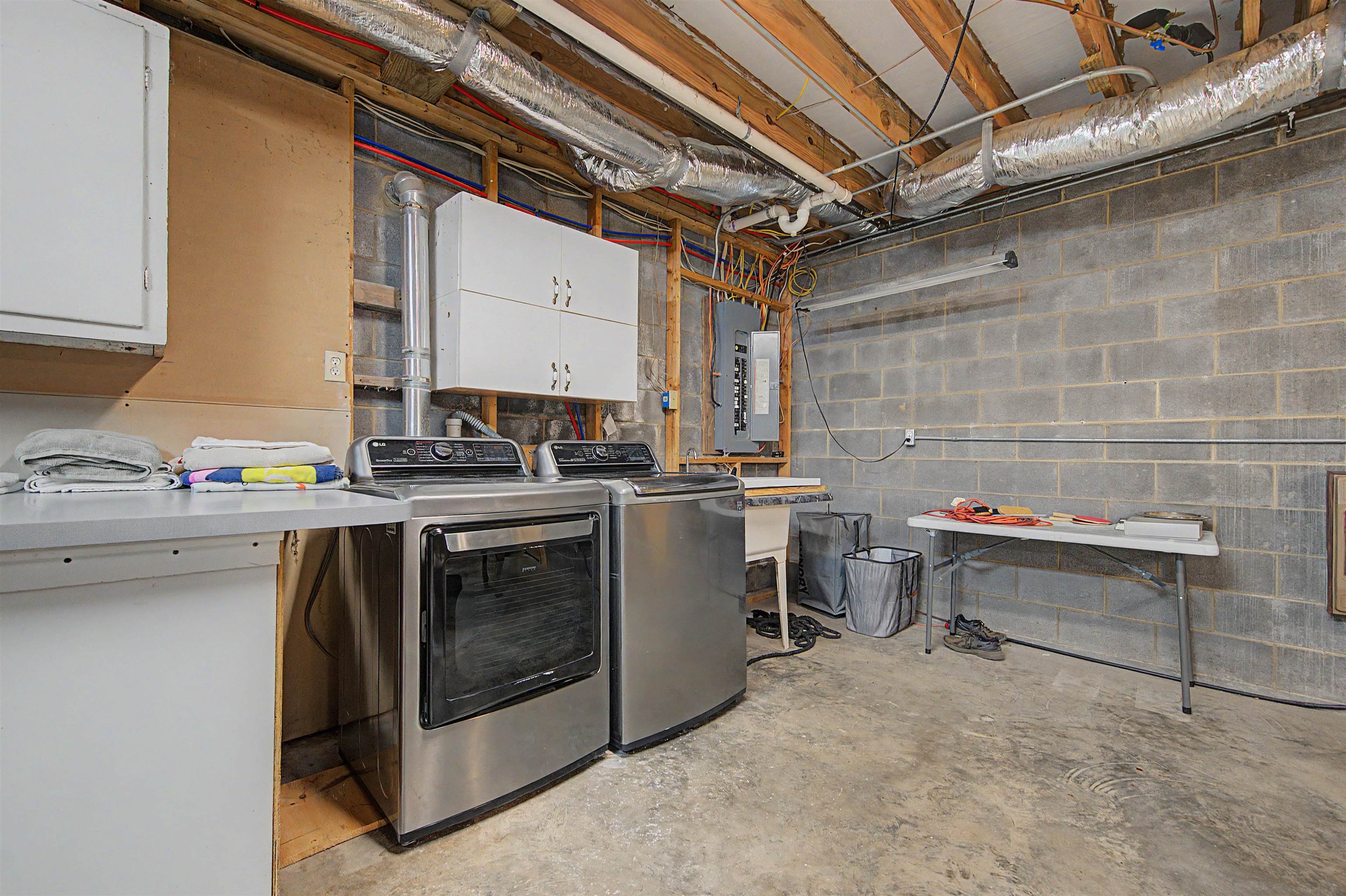 434 Glenwood Road Troutdale VA 24378
