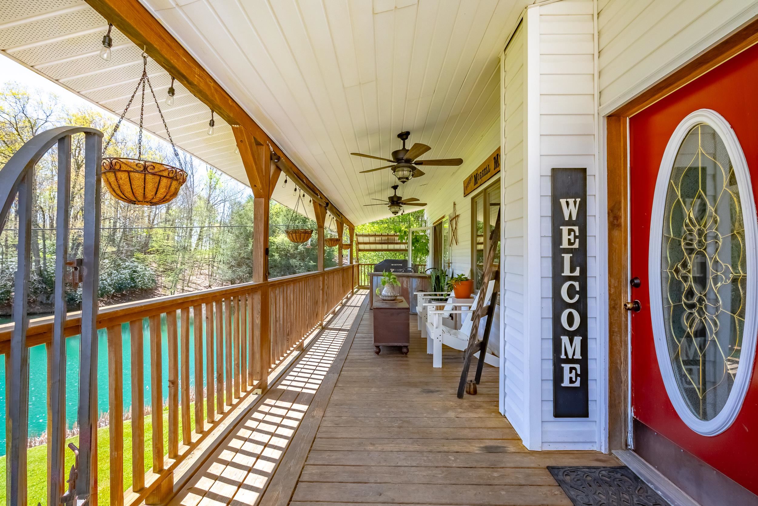 434 Glenwood Road Troutdale VA 24378