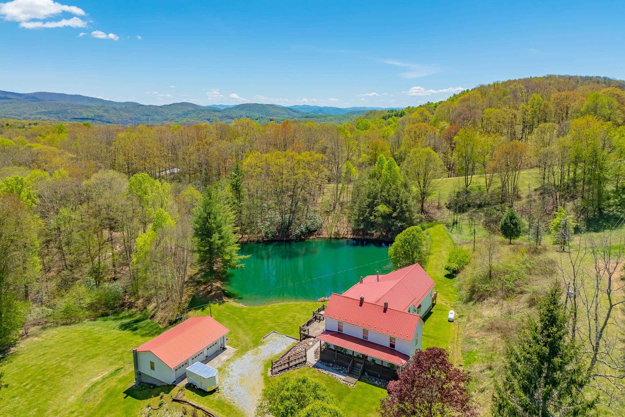 434 Glenwood Road Troutdale VA 24378