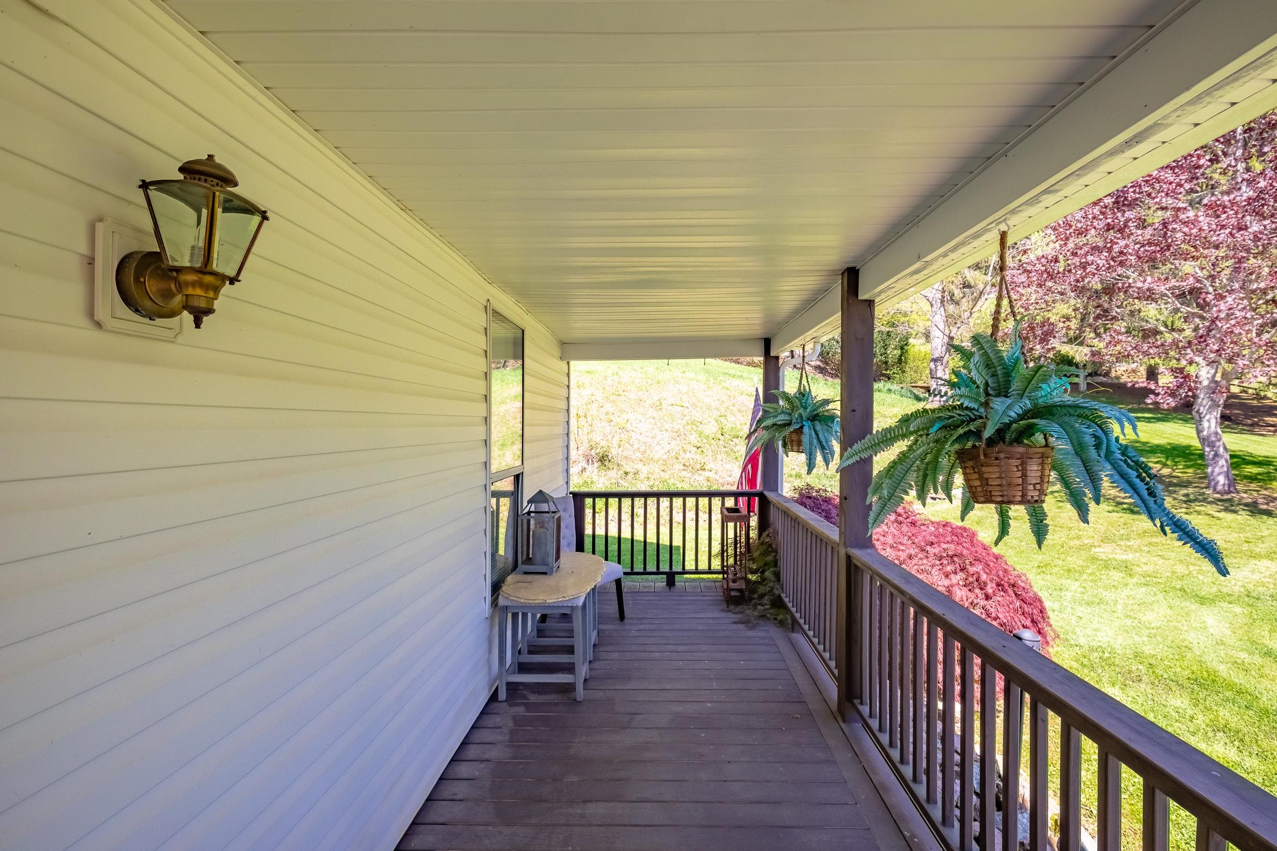 434 Glenwood Road Troutdale VA 24378