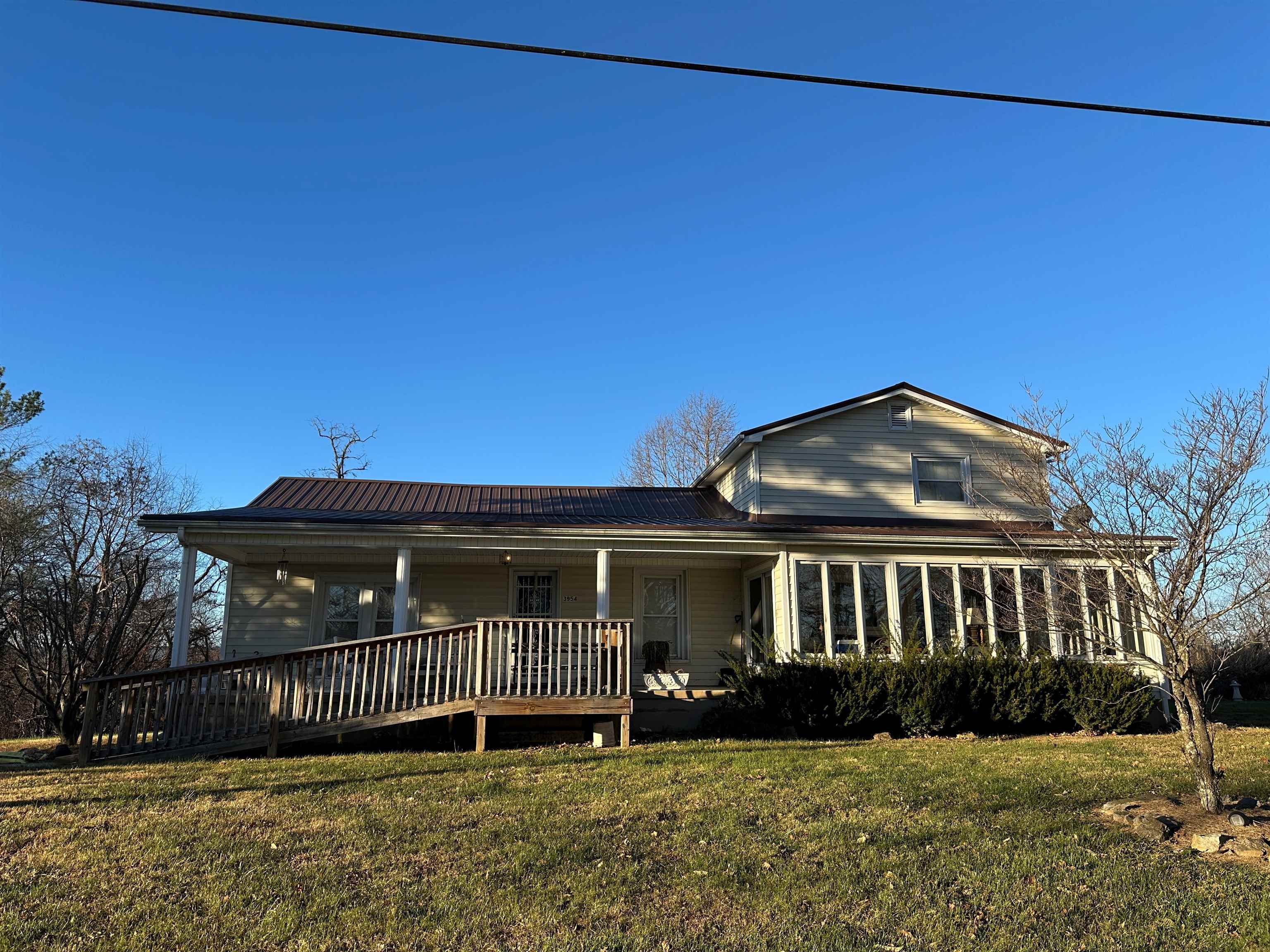 3978 Crabapple Road Radford VA 24141