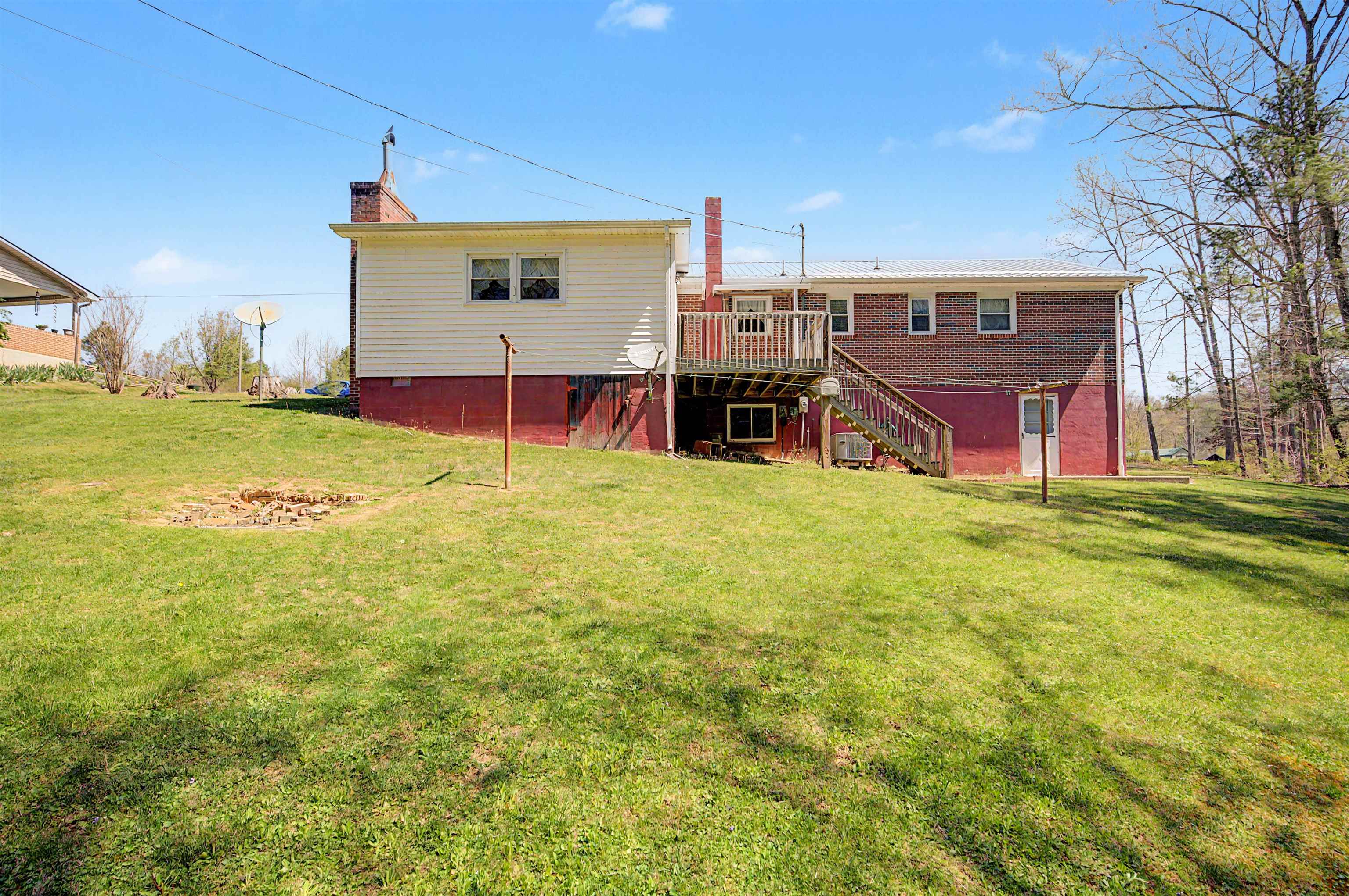 6921 Ivanhoe Road Ivanhoe VA 24350
