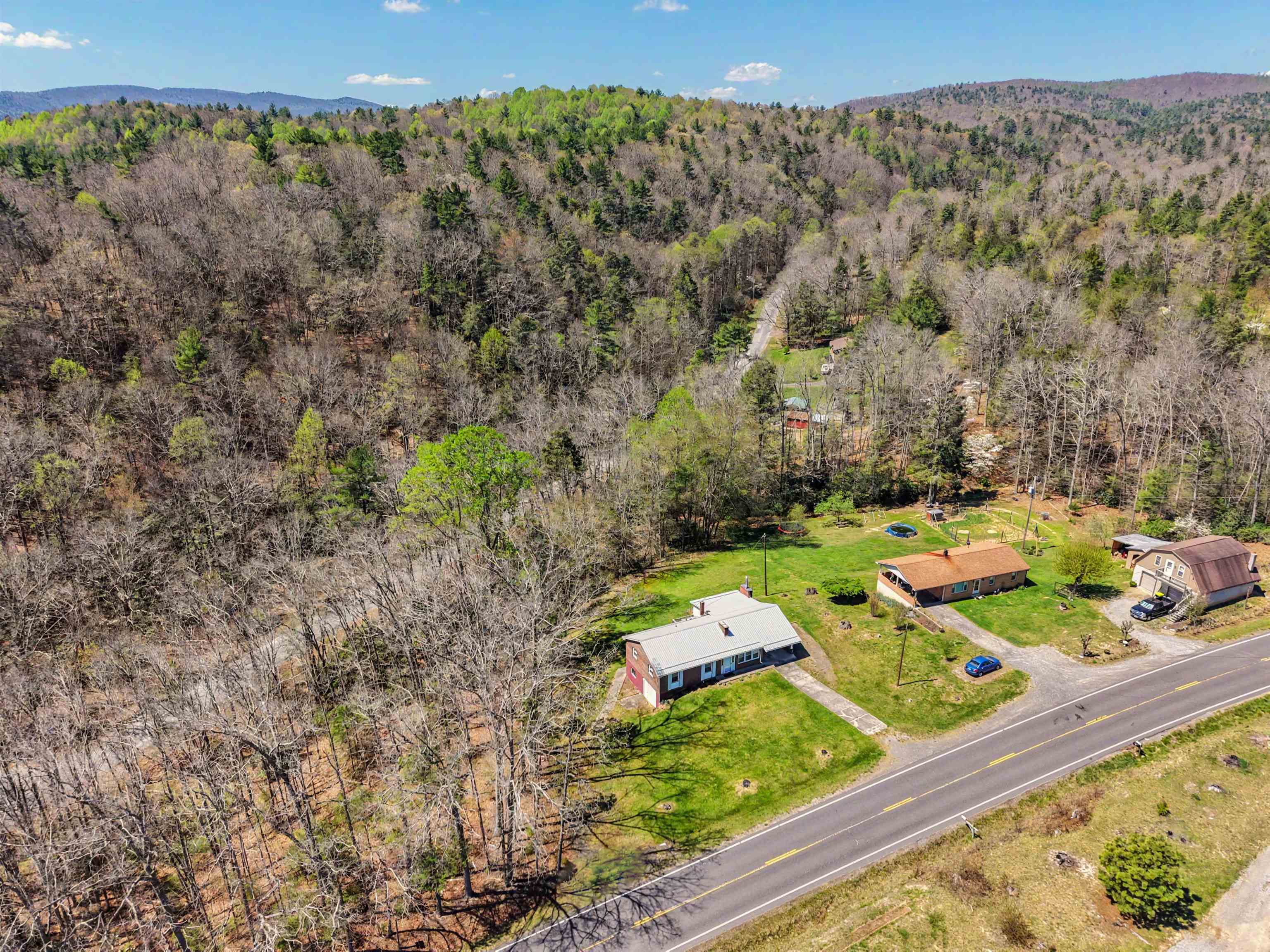 6921 Ivanhoe Road Ivanhoe VA 24350
