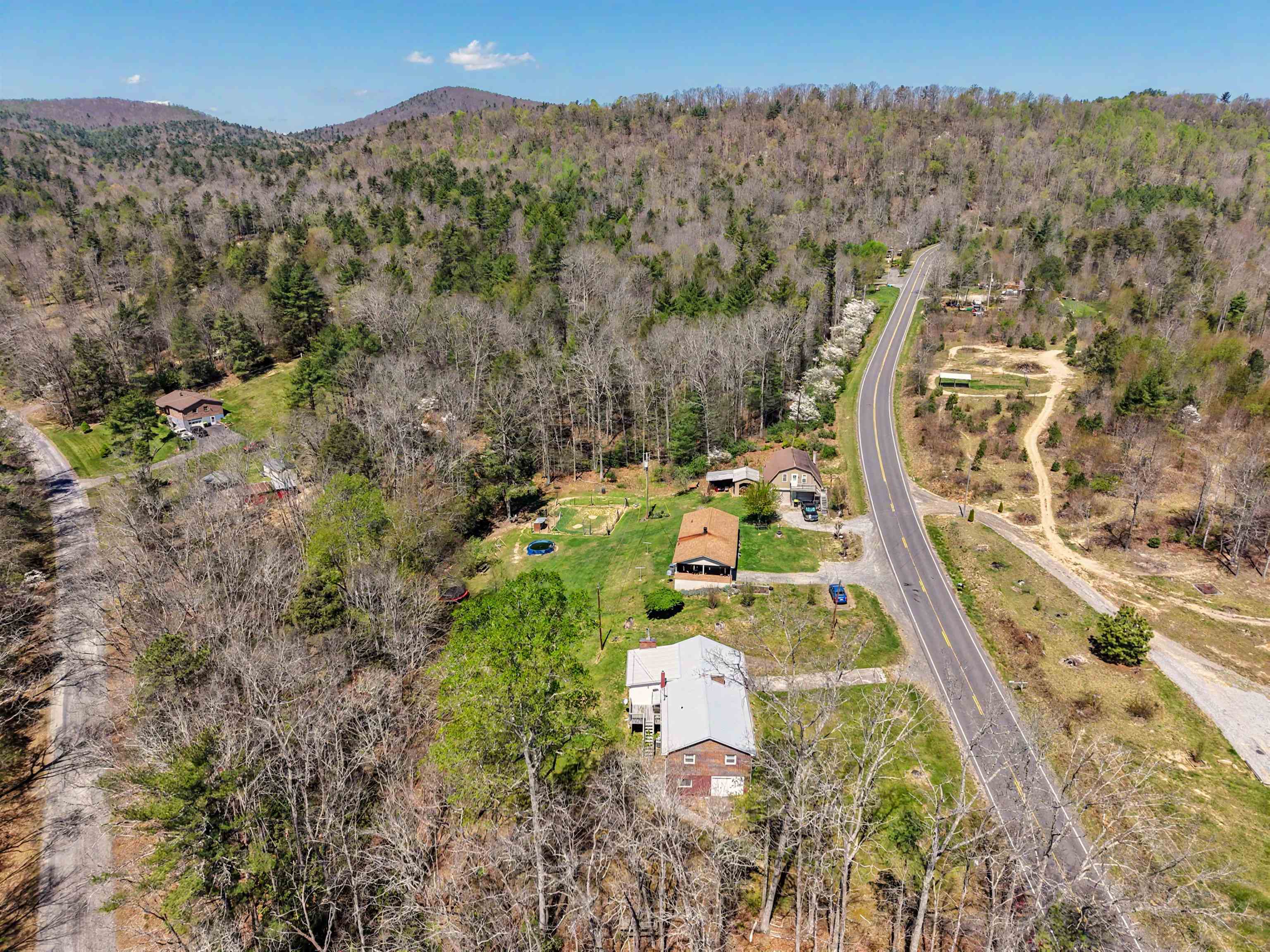 6921 Ivanhoe Road Ivanhoe VA 24350