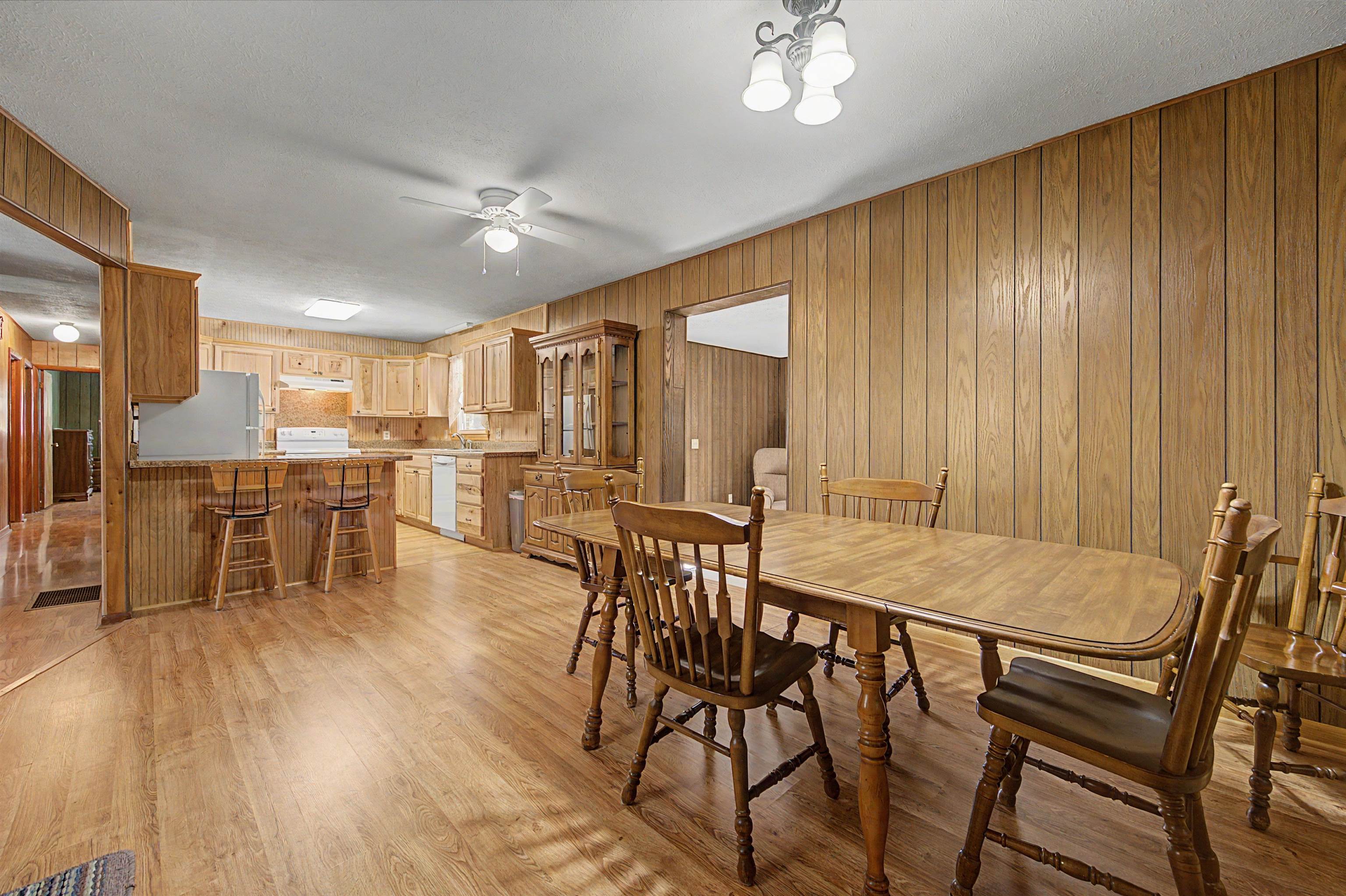 6921 Ivanhoe Road Ivanhoe VA 24350