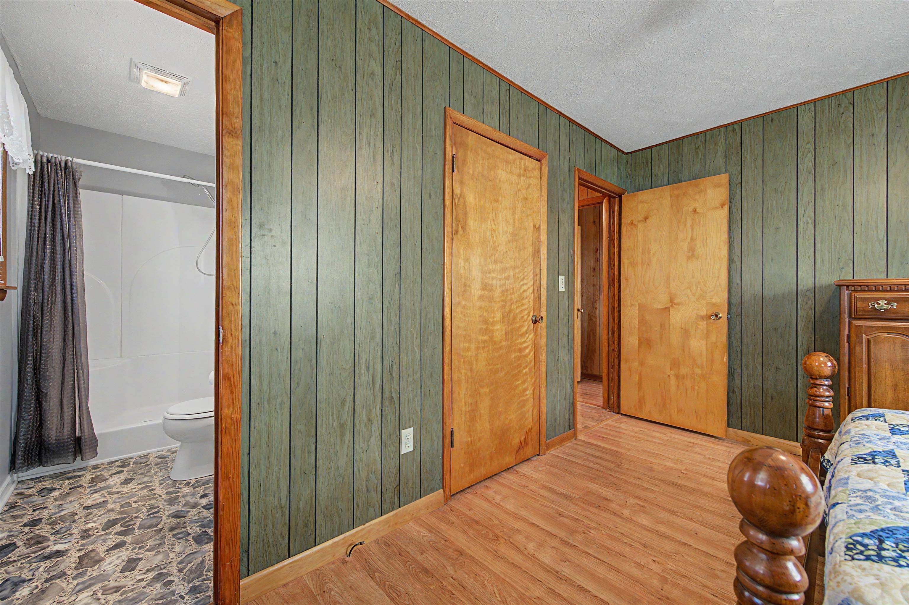6921 Ivanhoe Road Ivanhoe VA 24350