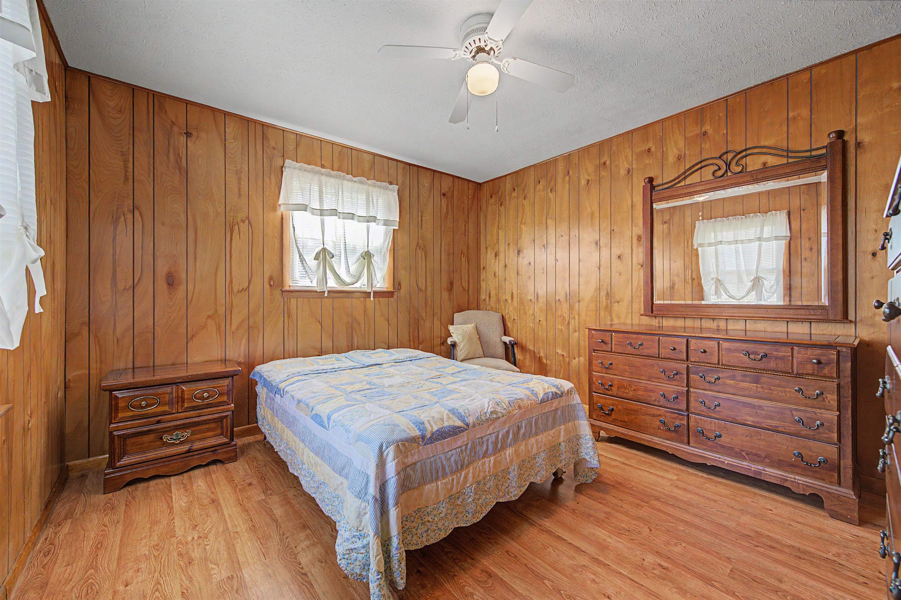 6921 Ivanhoe Road Ivanhoe VA 24350