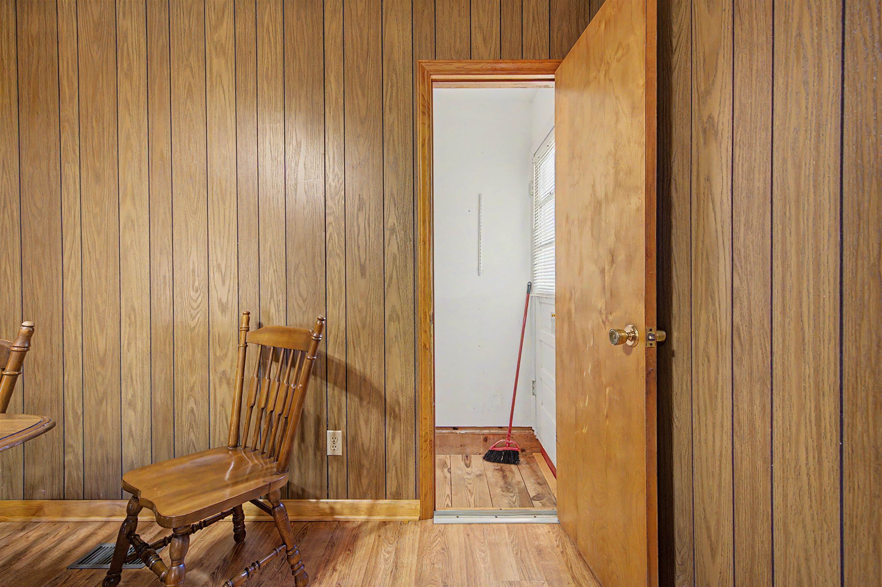 6921 Ivanhoe Road Ivanhoe VA 24350