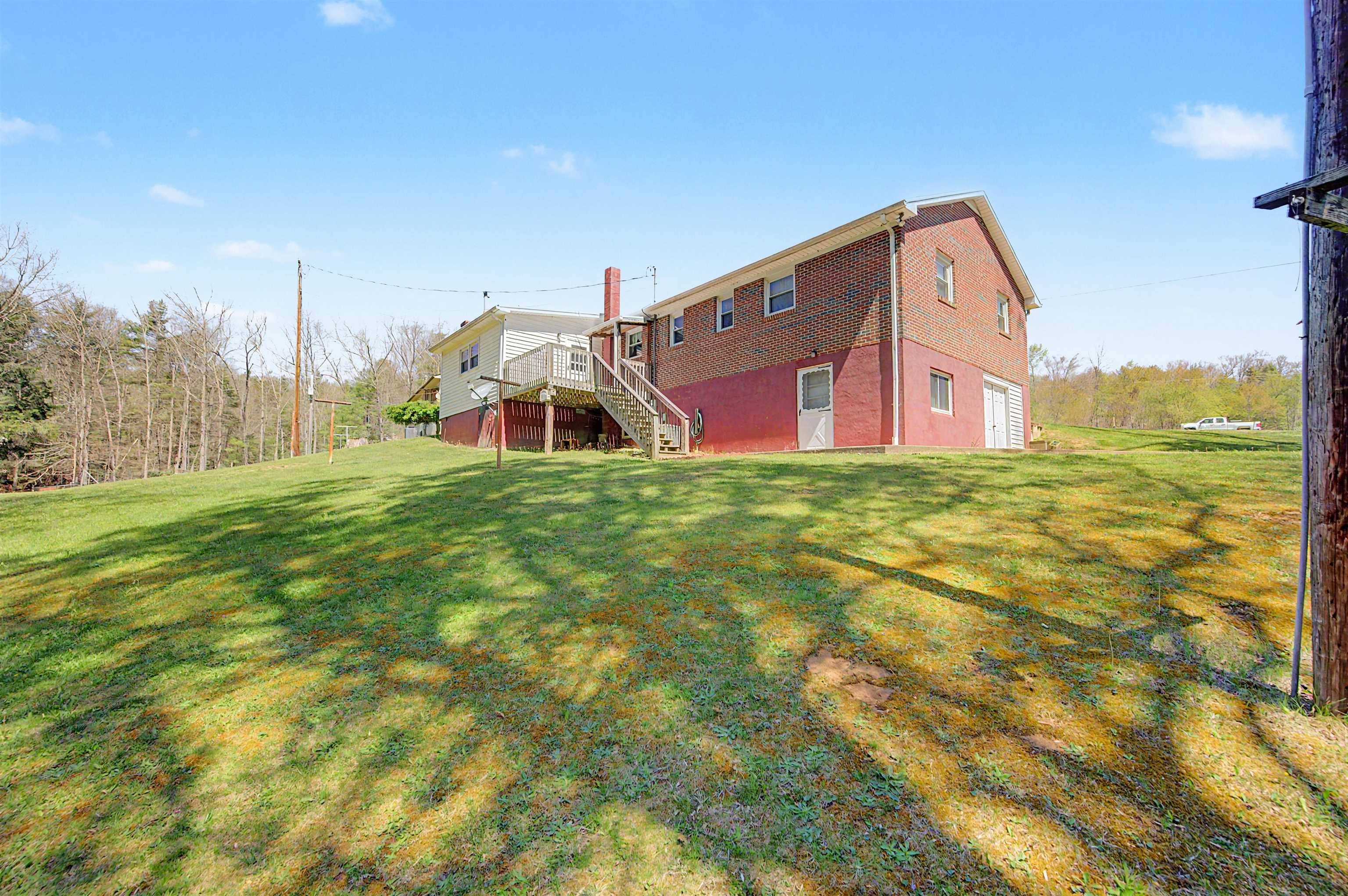 6921 Ivanhoe Road Ivanhoe VA 24350