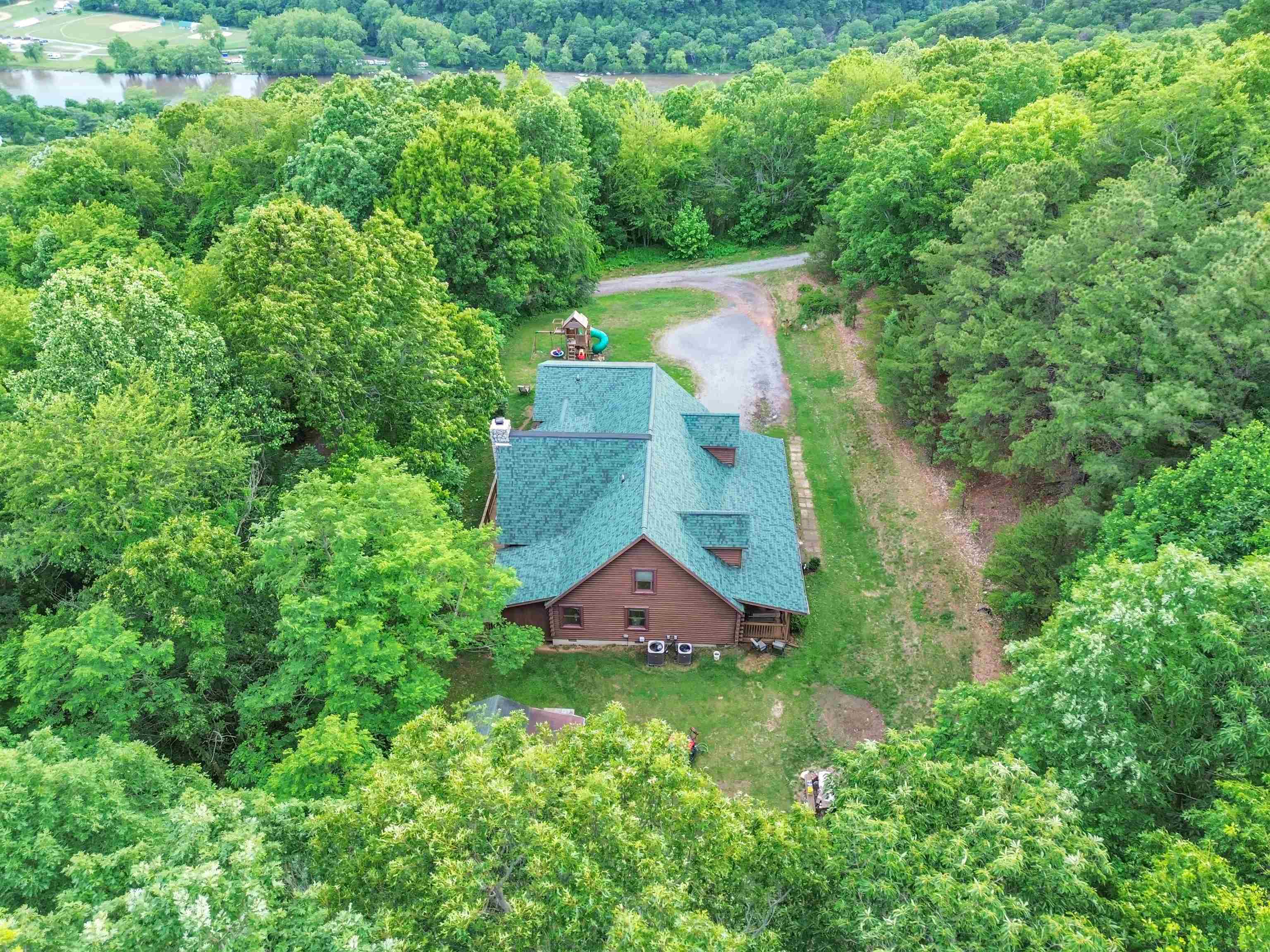 210 Huckleberry Lane Narrows VA 24124