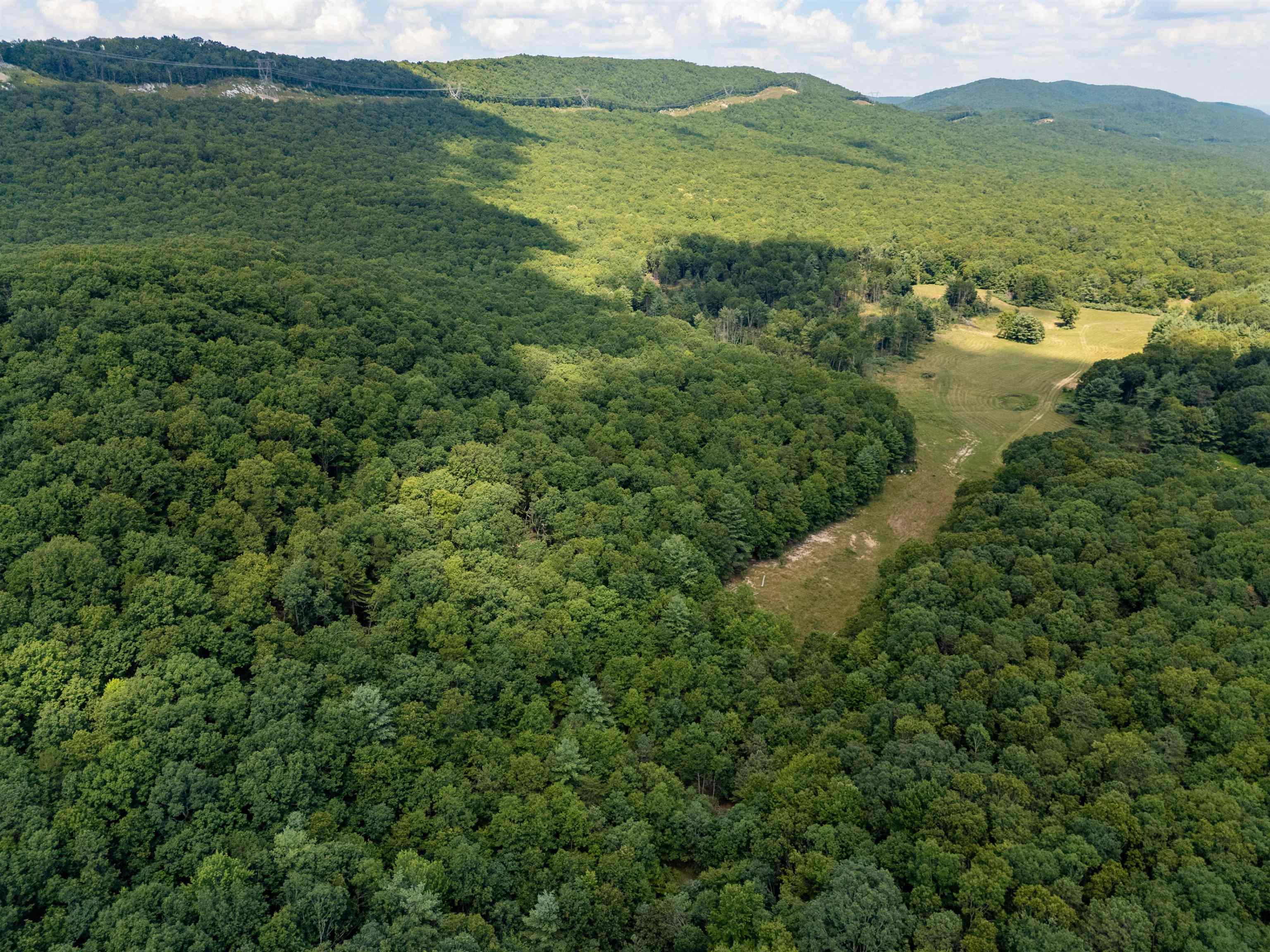 672 Matney Flats Wytheville VA 24382