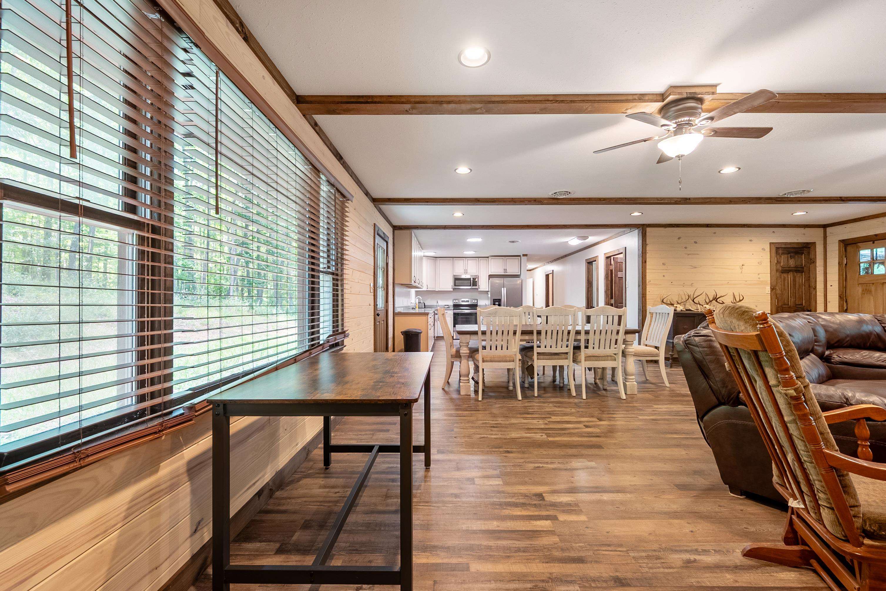 672 Matney Flats Wytheville VA 24382