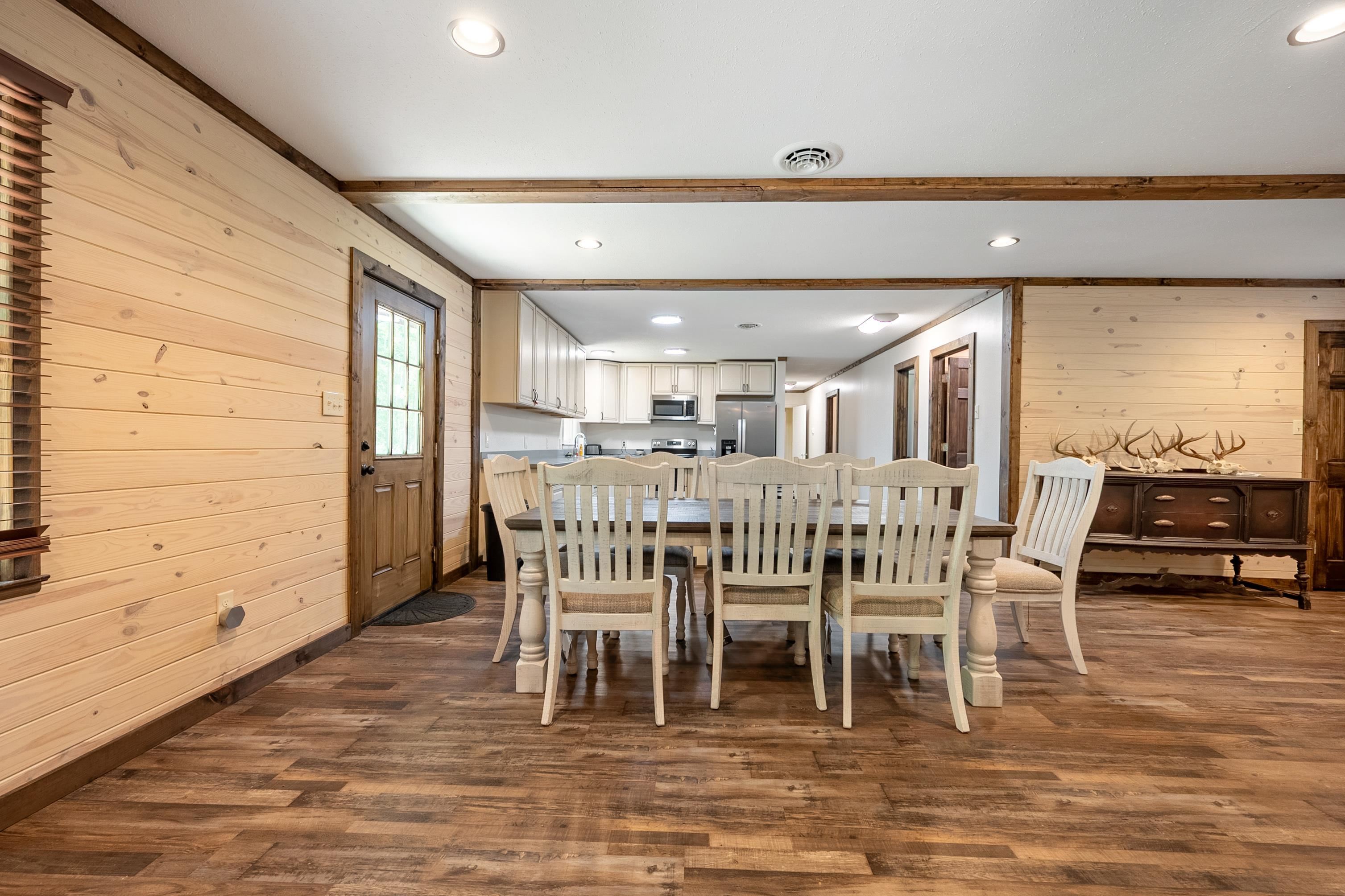 672 Matney Flats Wytheville VA 24382