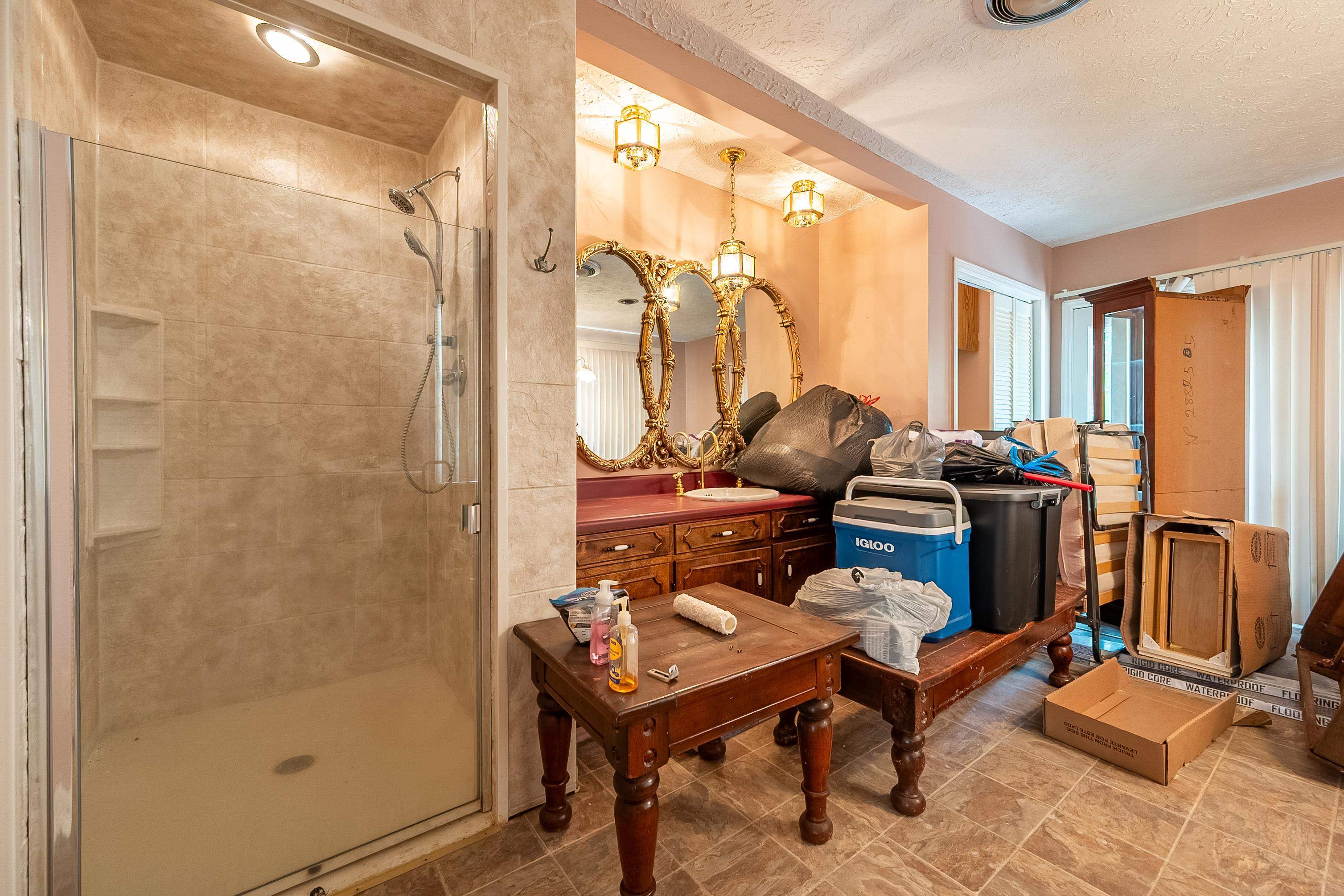 672 Matney Flats Wytheville VA 24382