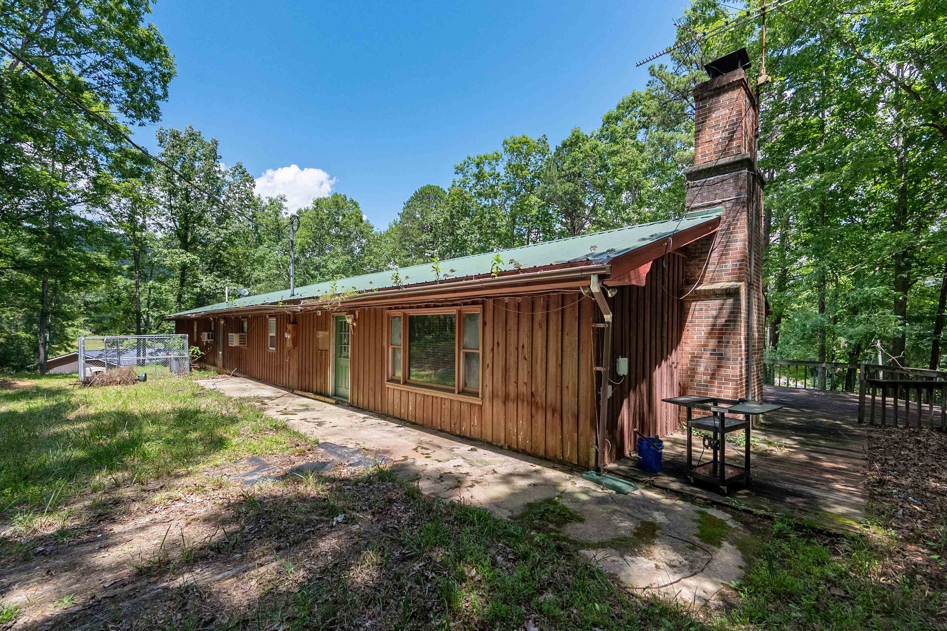 672 Matney Flats Wytheville VA 24382