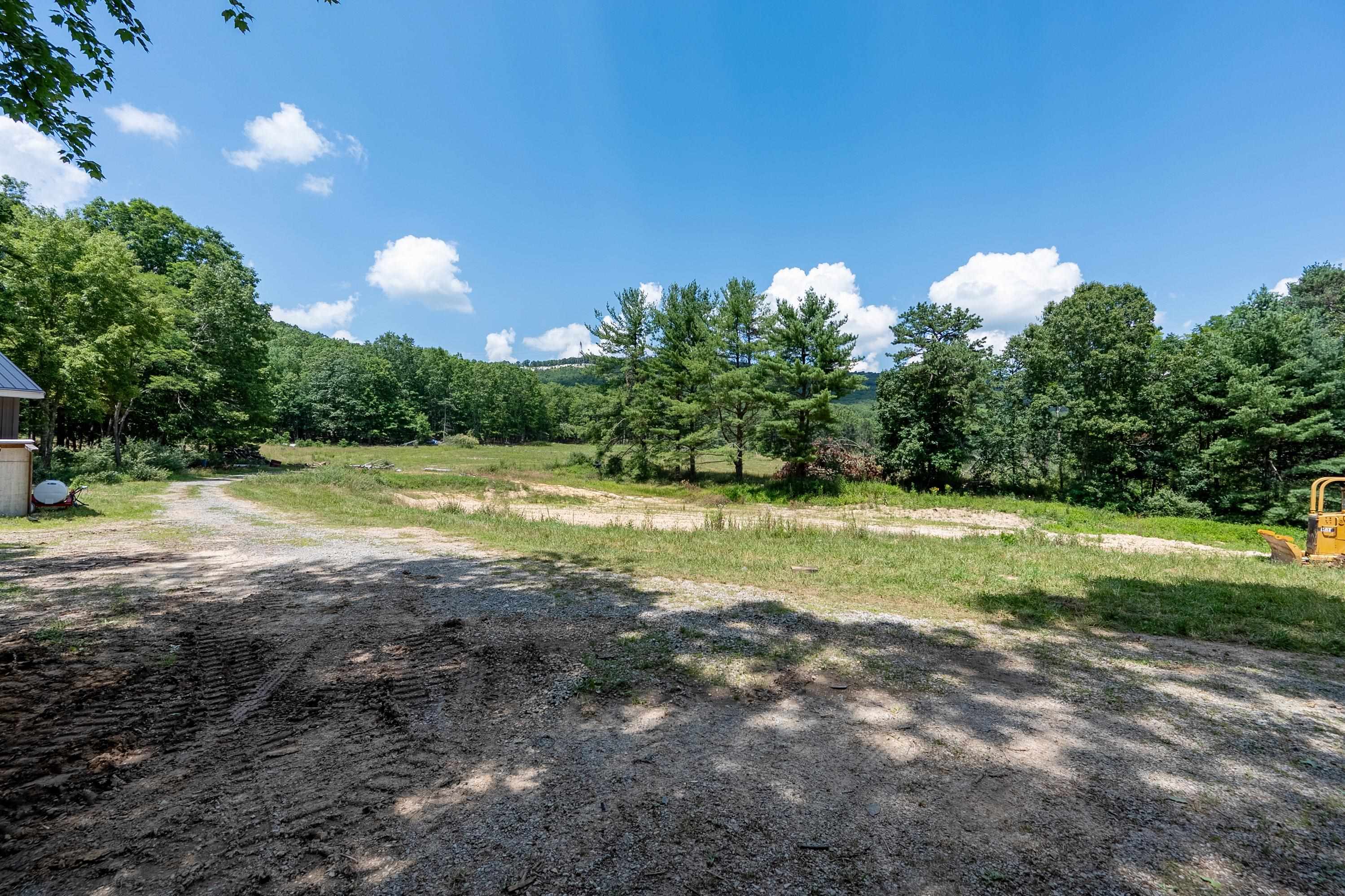 672 Matney Flats Wytheville VA 24382