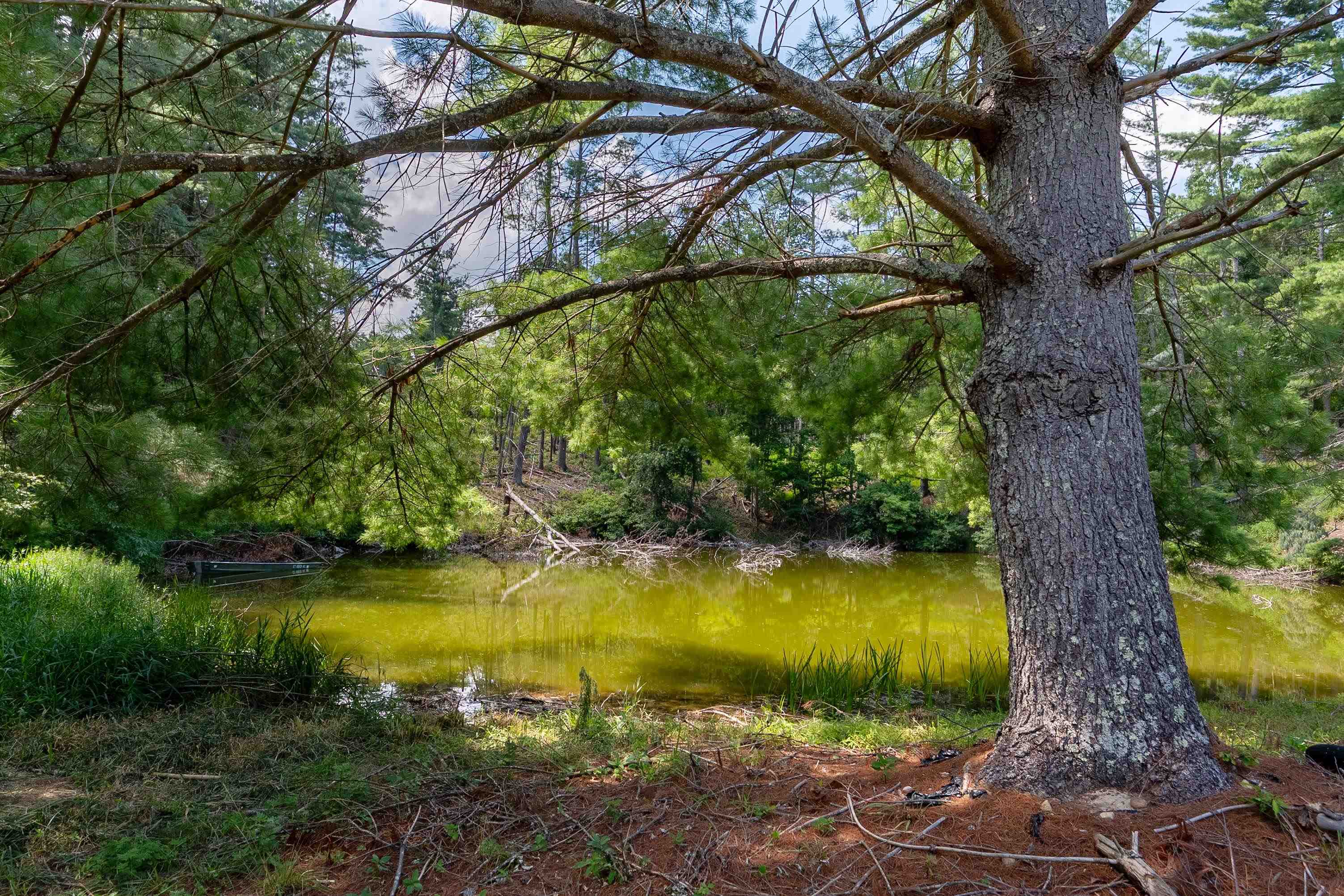 672 Matney Flats Wytheville VA 24382