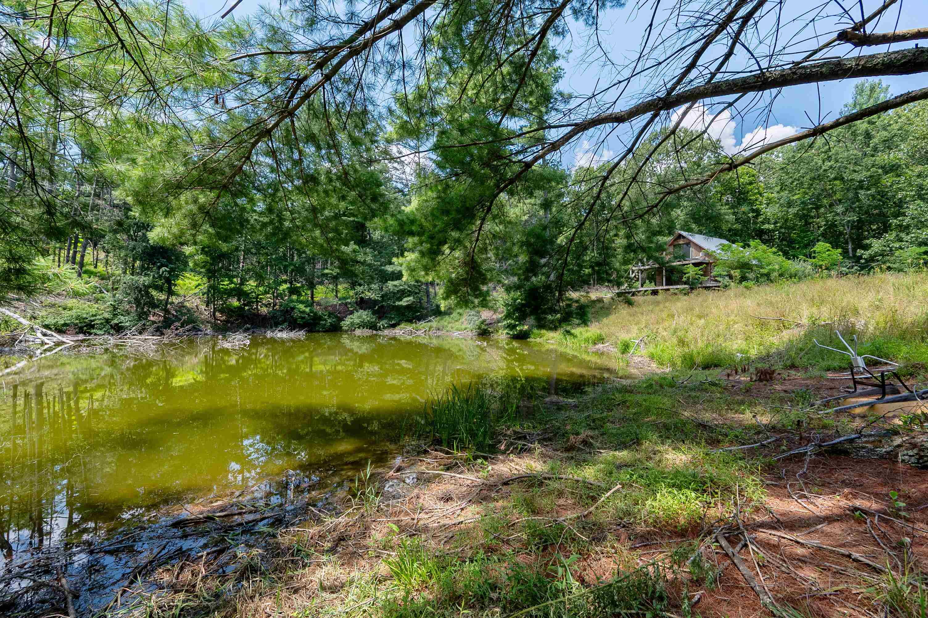 672 Matney Flats Wytheville VA 24382