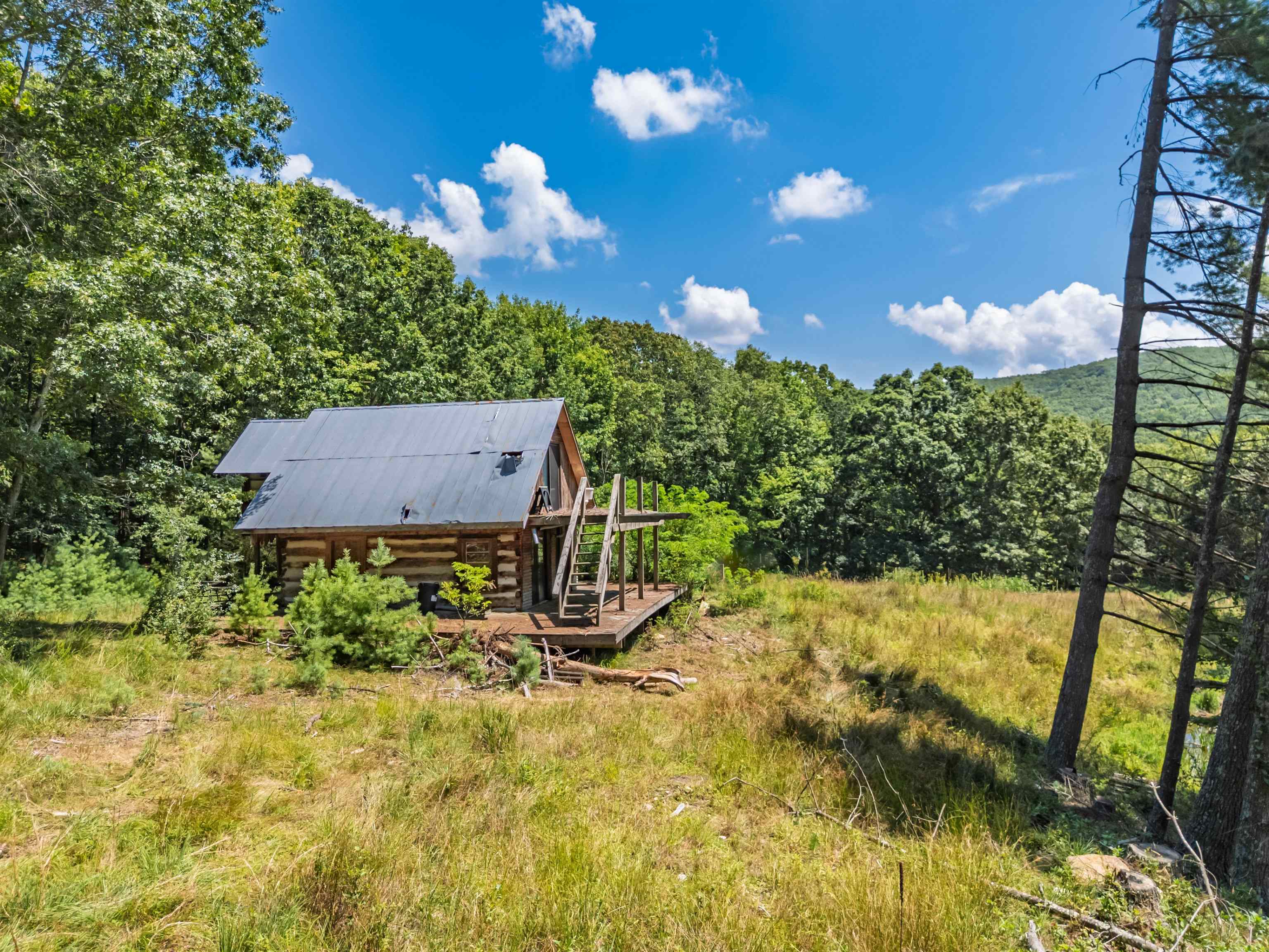 672 Matney Flats Wytheville VA 24382