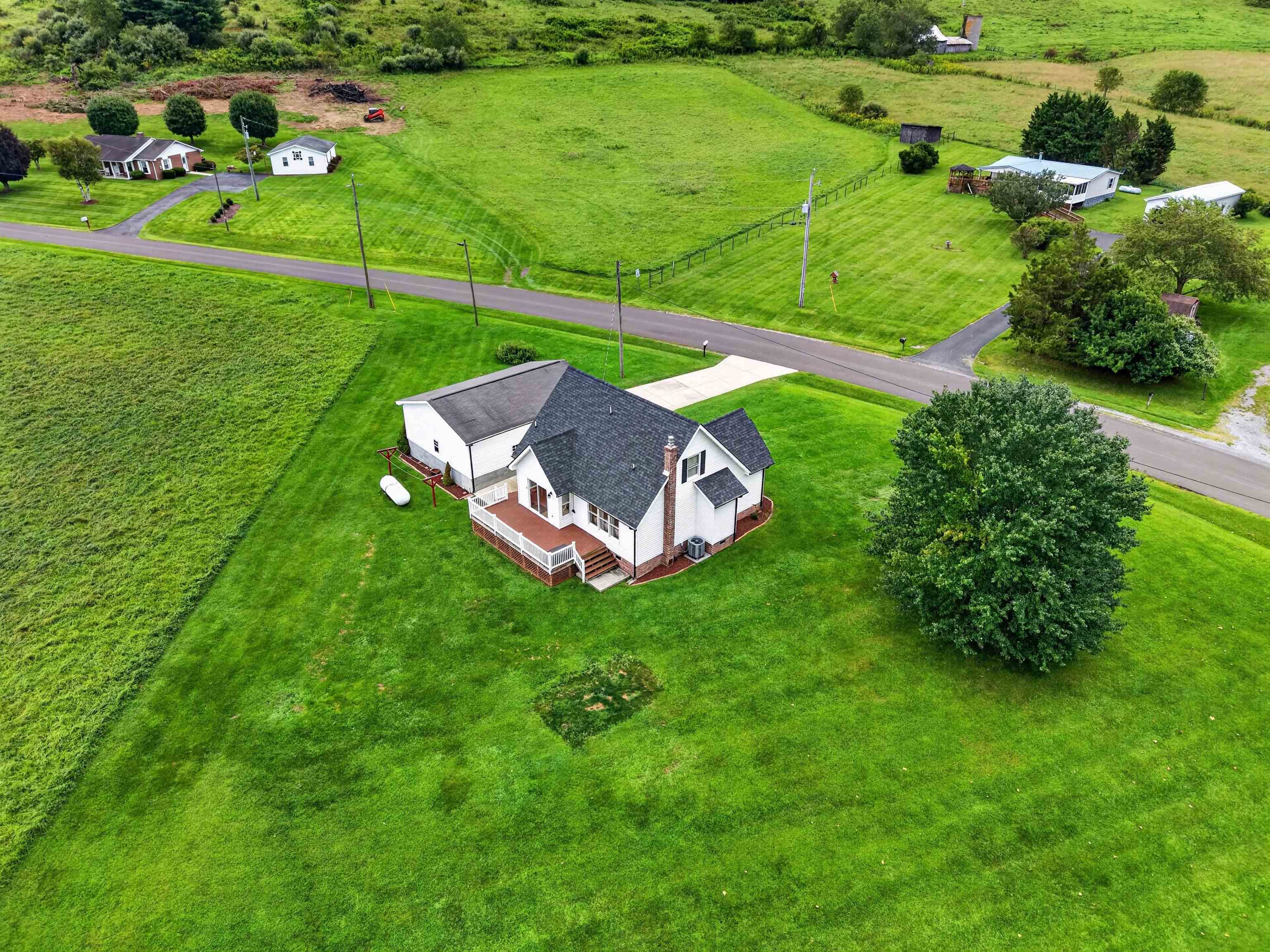 1049 Byrnes Chapel Road Bland VA 24315