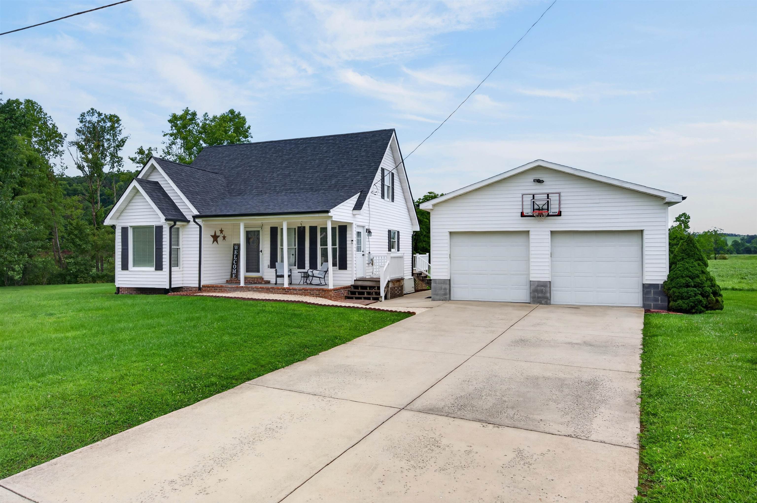 1049 Byrnes Chapel Road Bland VA 24315