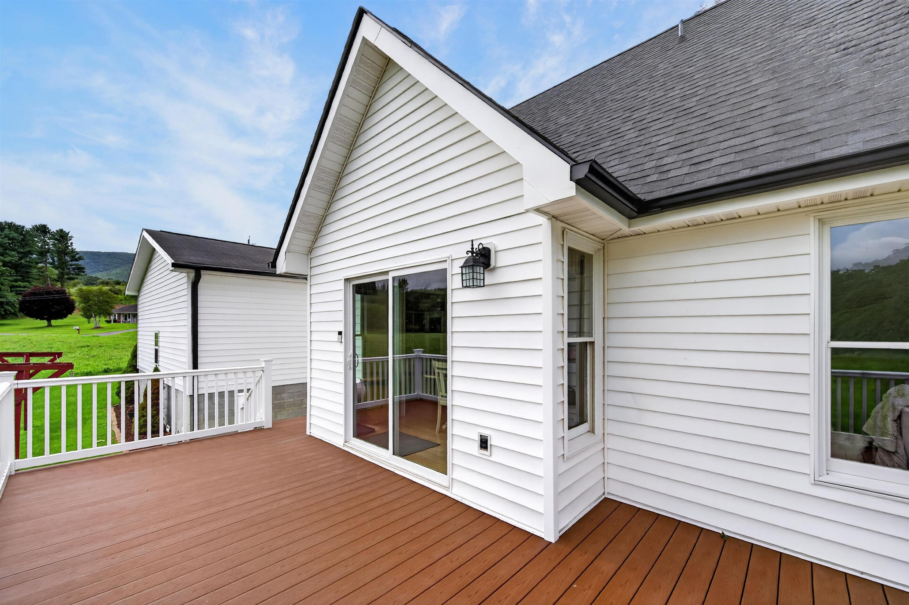 1049 Byrnes Chapel Road Bland VA 24315
