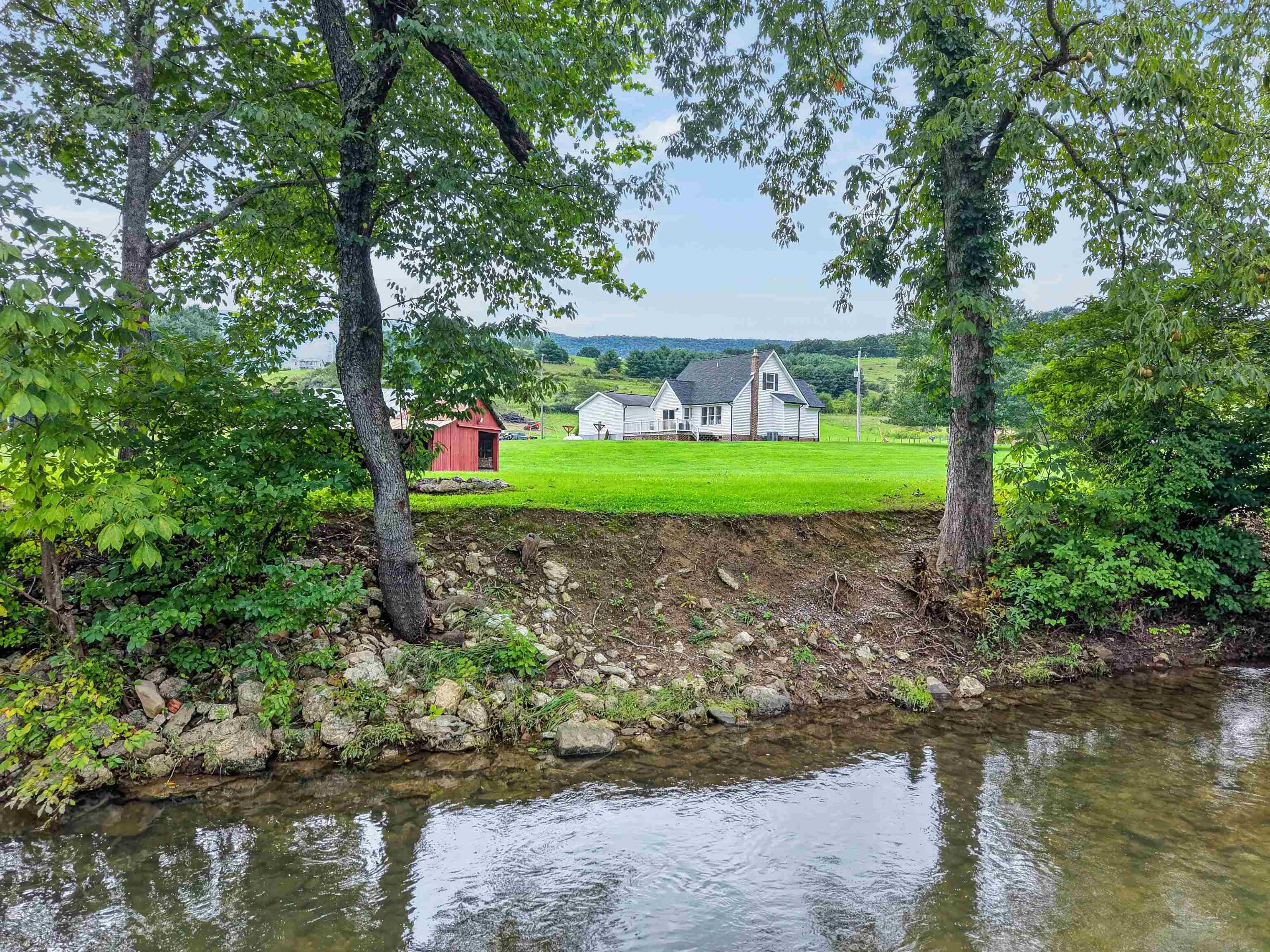 1049 Byrnes Chapel Road Bland VA 24315