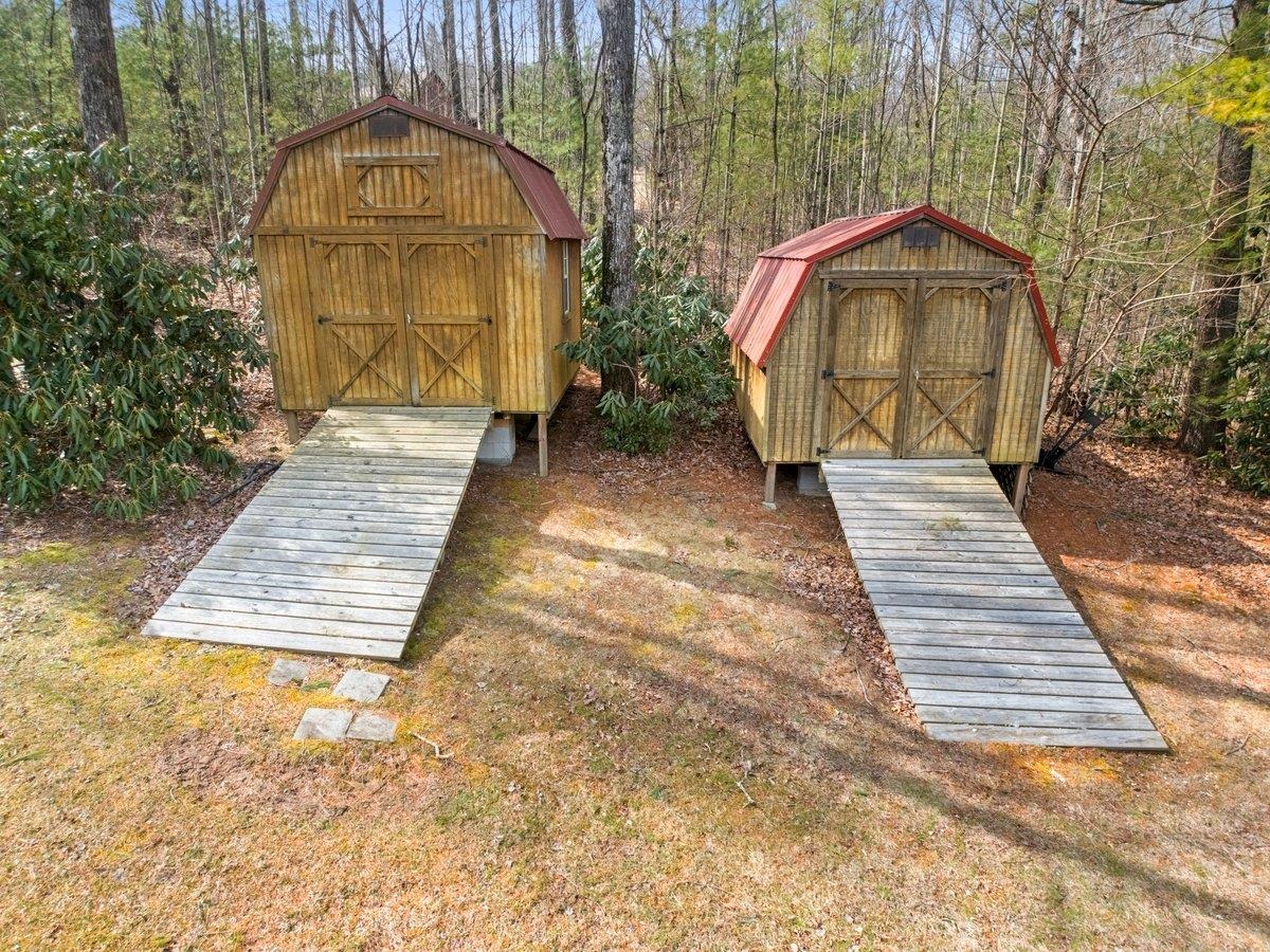 69 Cabin Village Lane Hillsville VA 24343