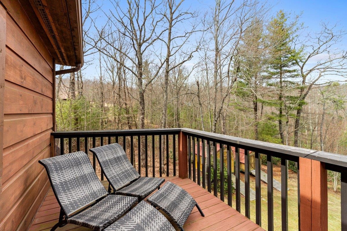 69 Cabin Village Lane Hillsville VA 24343