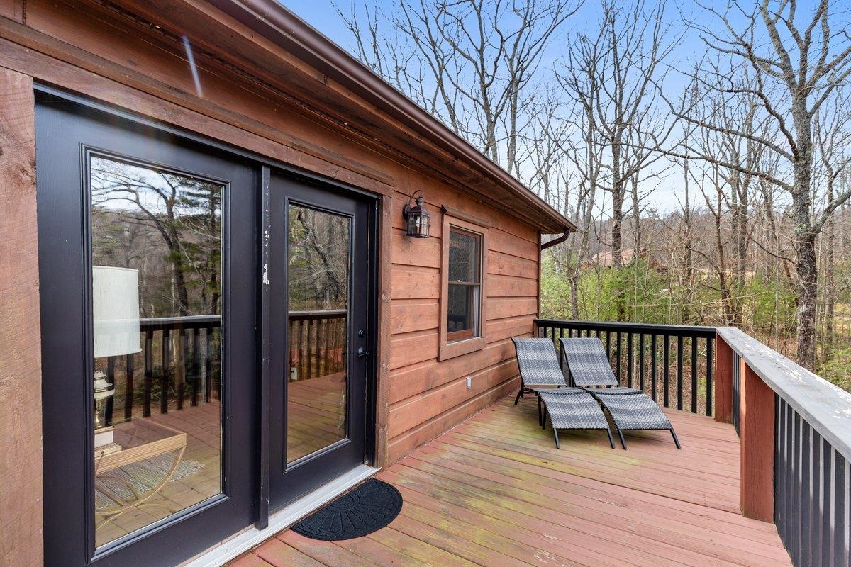 69 Cabin Village Lane Hillsville VA 24343