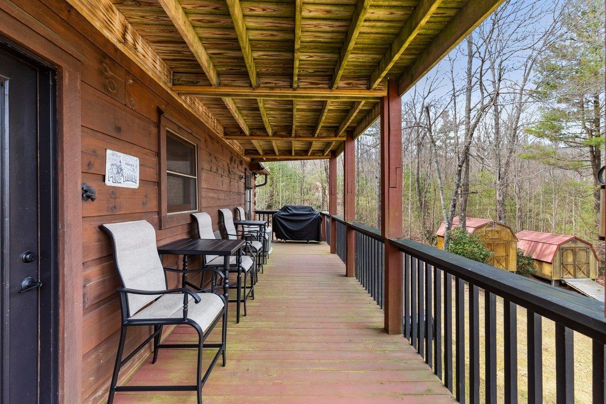 69 Cabin Village Lane Hillsville VA 24343