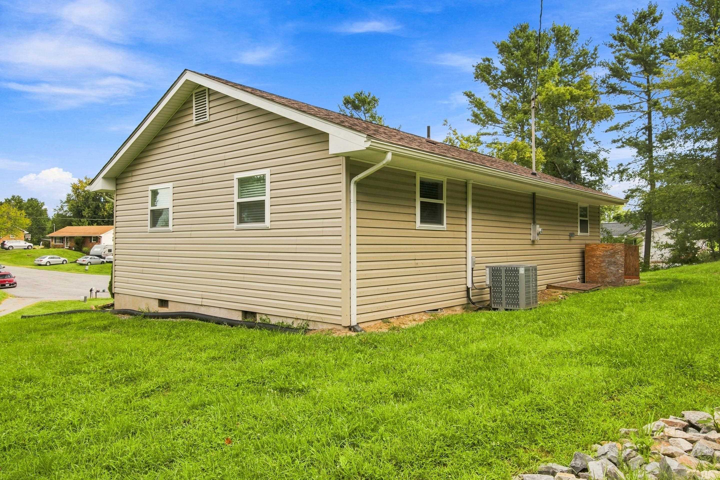 2221 Poff Court Christiansburg VA 24073