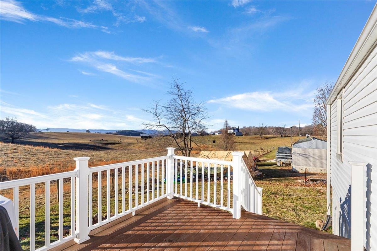 4159 Whistler Road Radford VA 24141