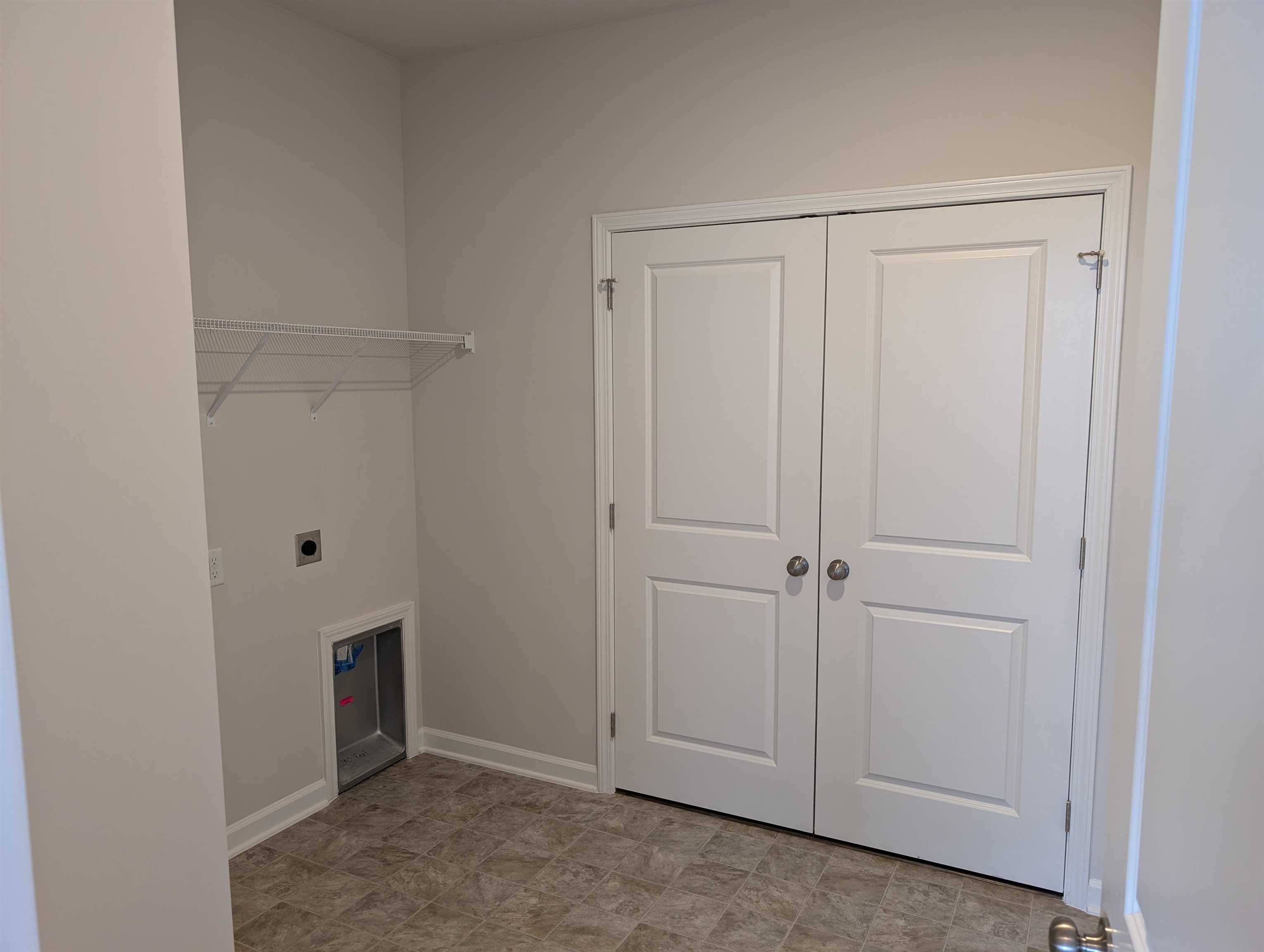 7432 King's Pointe Drive Radford VA 24141