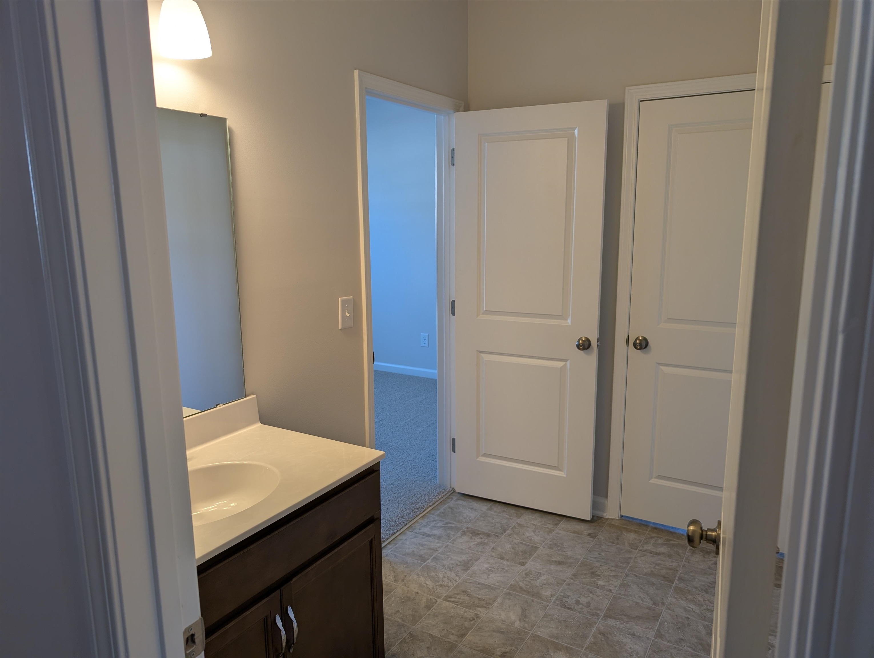 7432 King's Pointe Drive Radford VA 24141