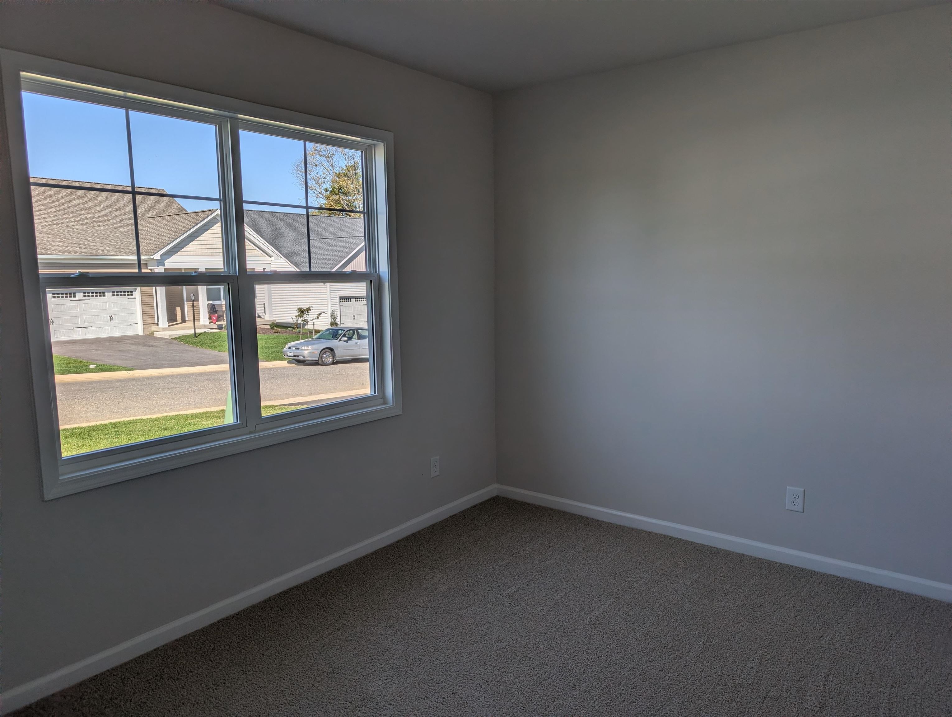 7432 King's Pointe Drive Radford VA 24141