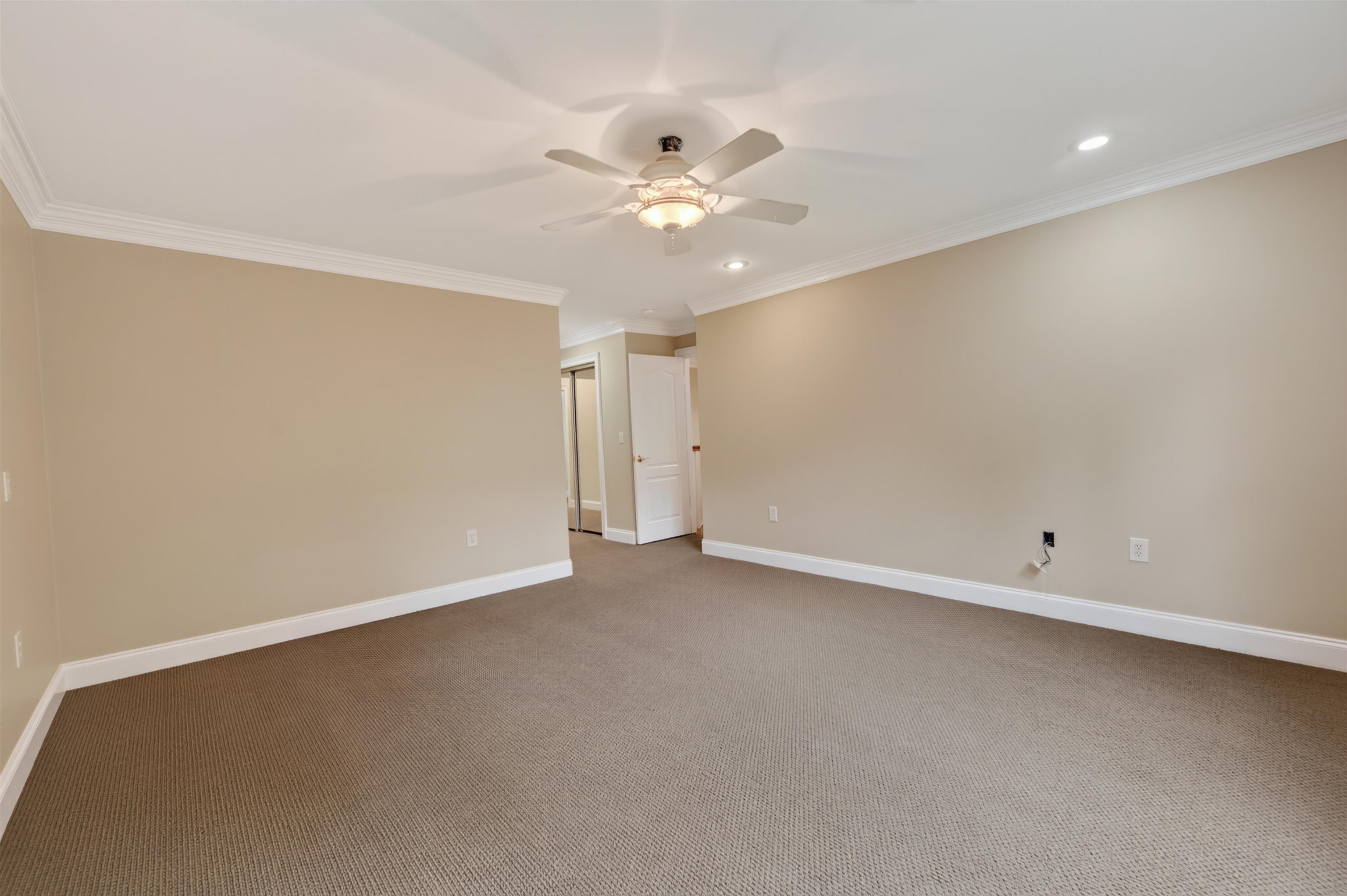 6739 Bay Hill Court Radford VA 24141