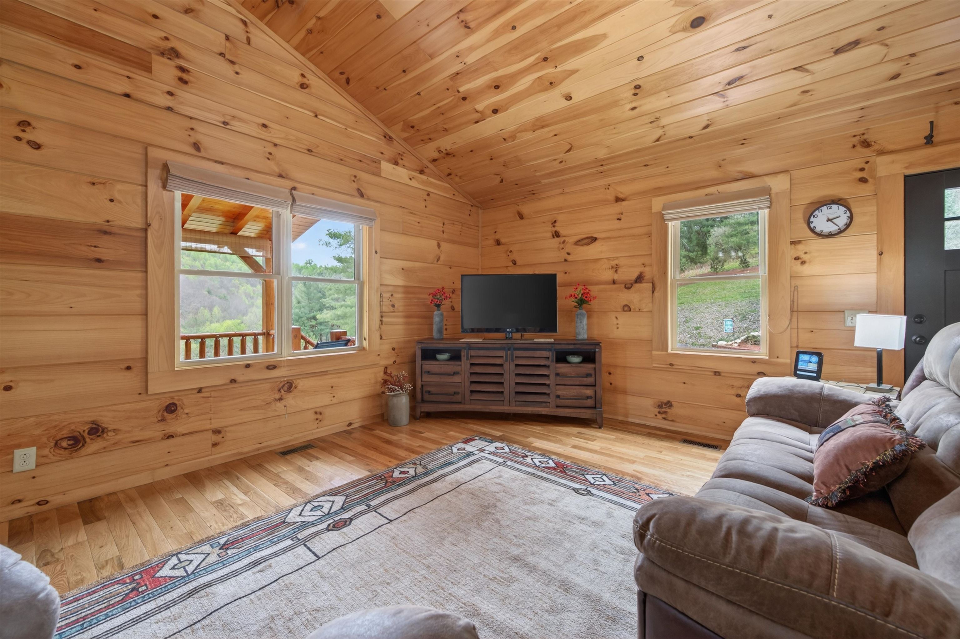 255 Bella Hills Lane Hillsville VA 24343
