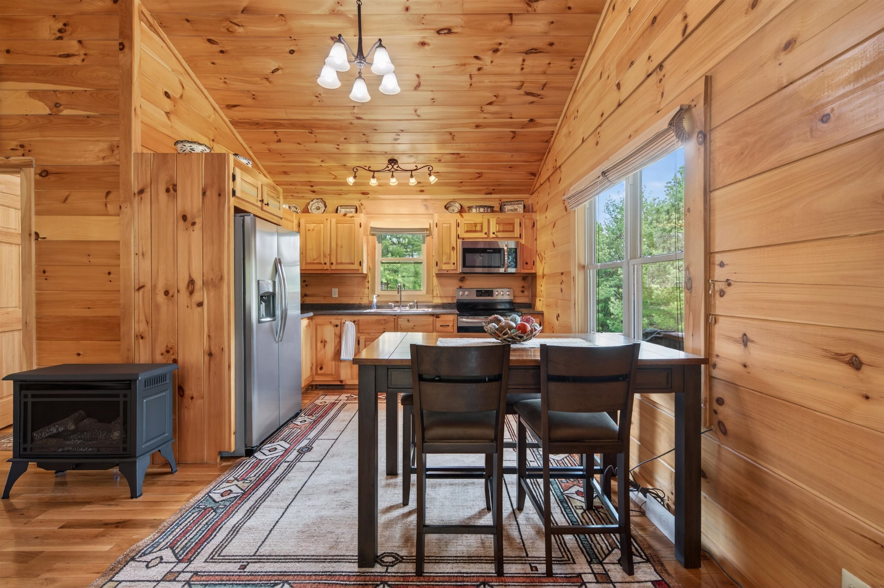 255 Bella Hills Lane Hillsville VA 24343