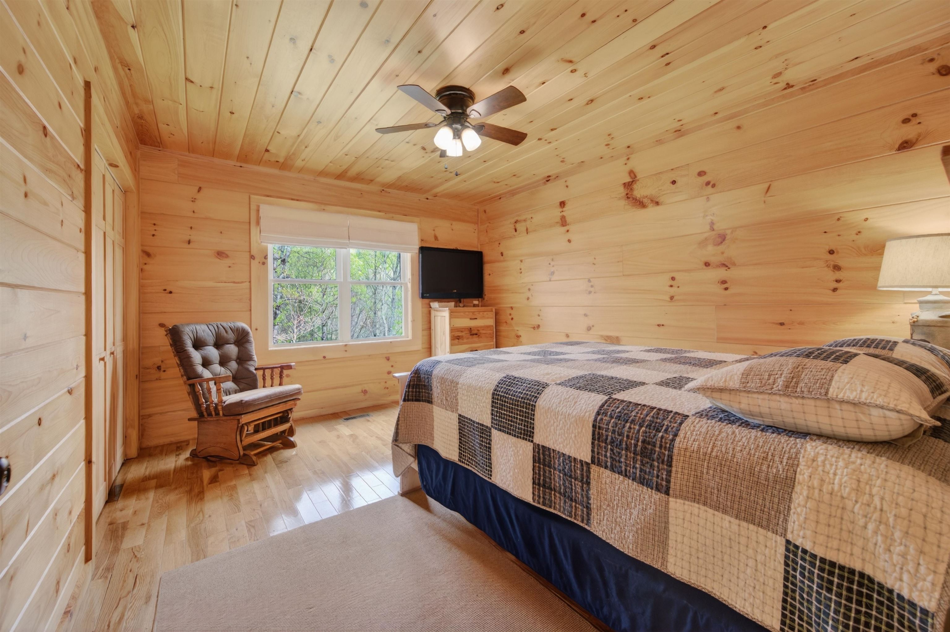 255 Bella Hills Lane Hillsville VA 24343