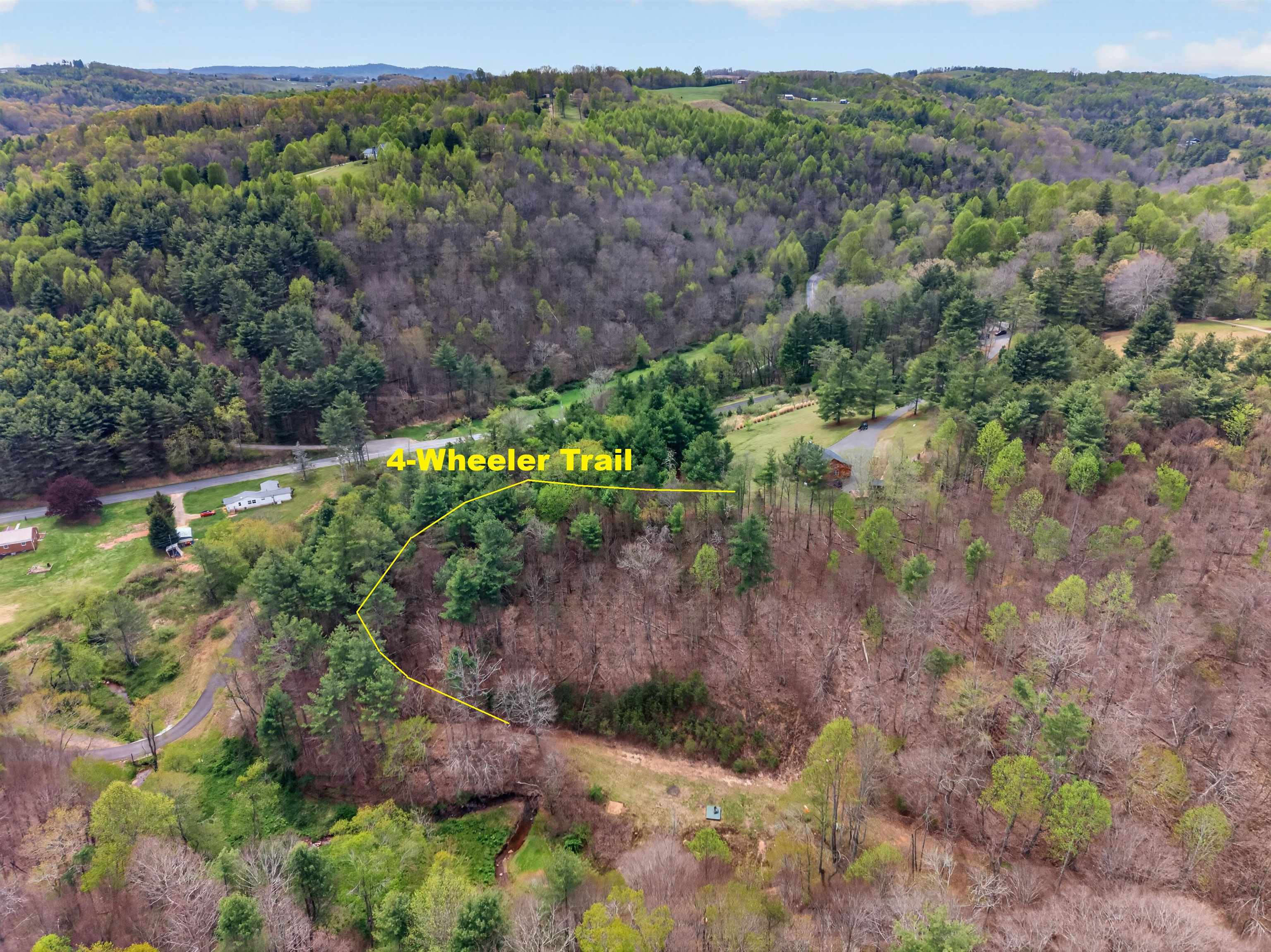 255 Bella Hills Lane Hillsville VA 24343