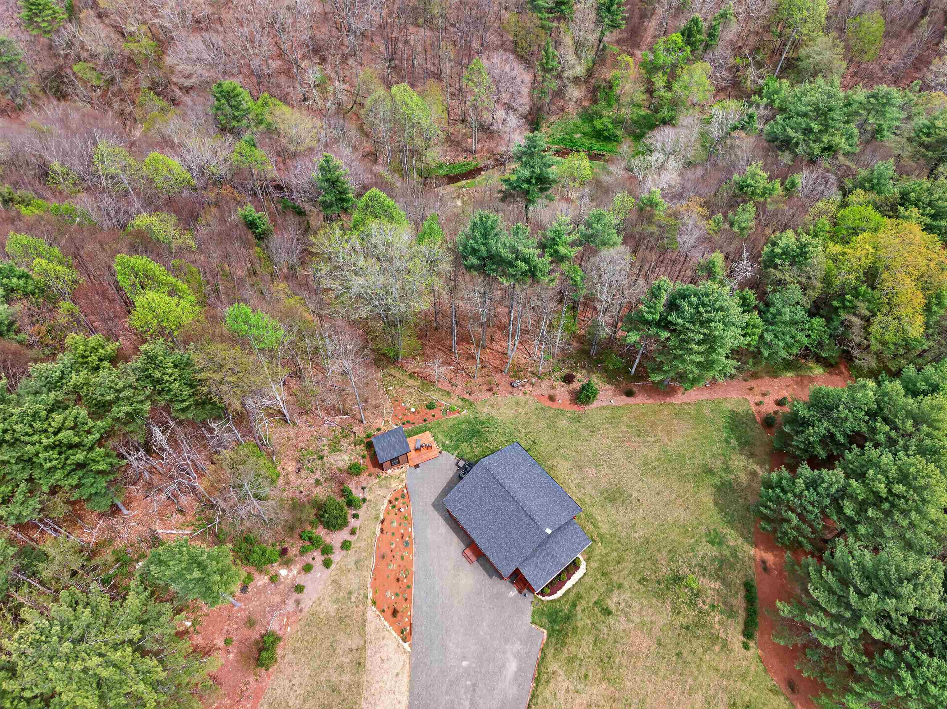 255 Bella Hills Lane Hillsville VA 24343