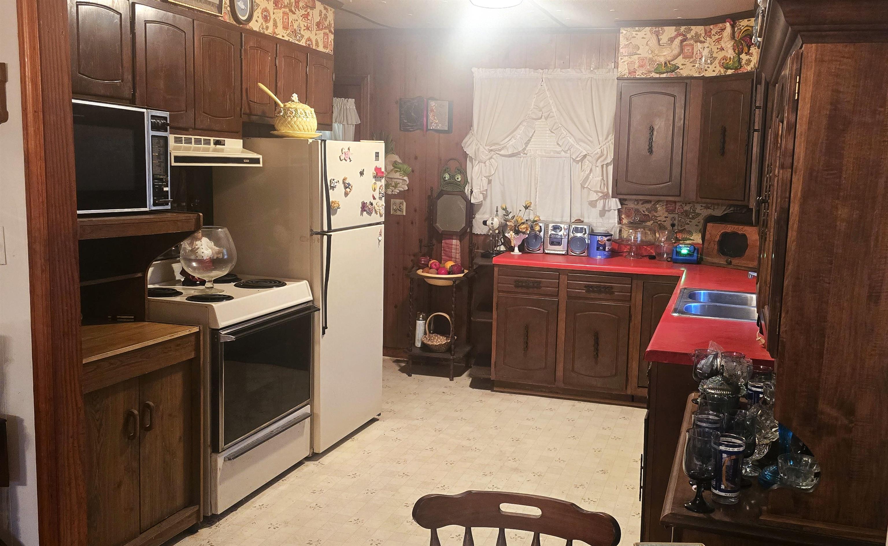 121 Brake Road Elliston VA 24087