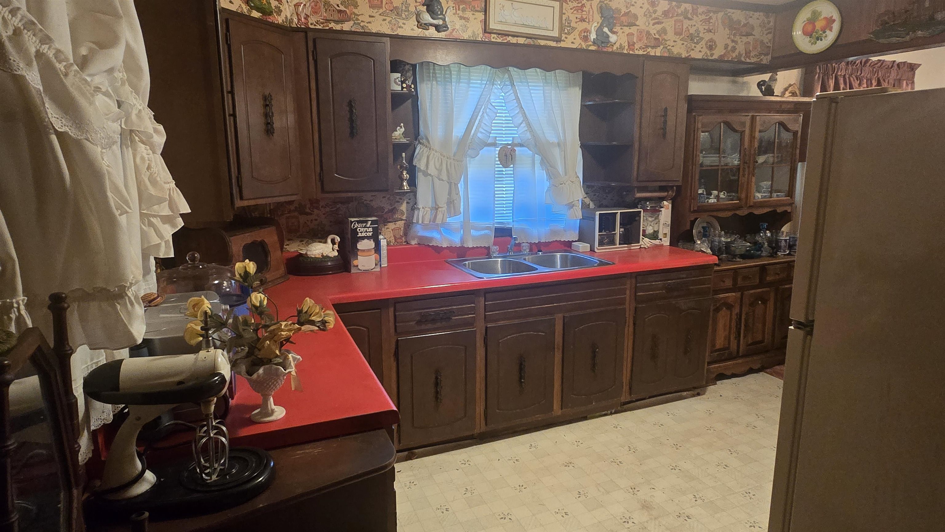 121 Brake Road Elliston VA 24087