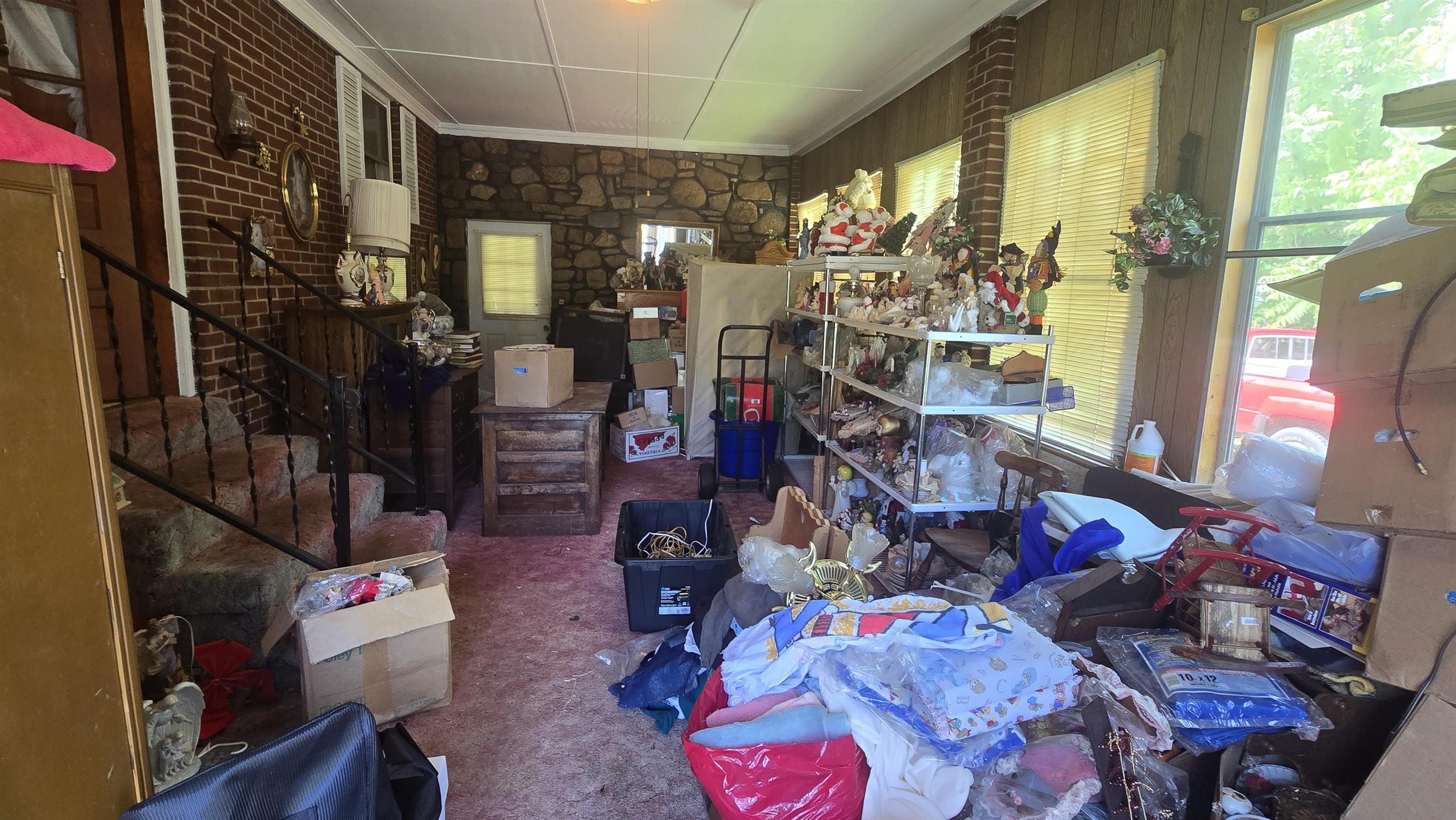 121 Brake Road Elliston VA 24087