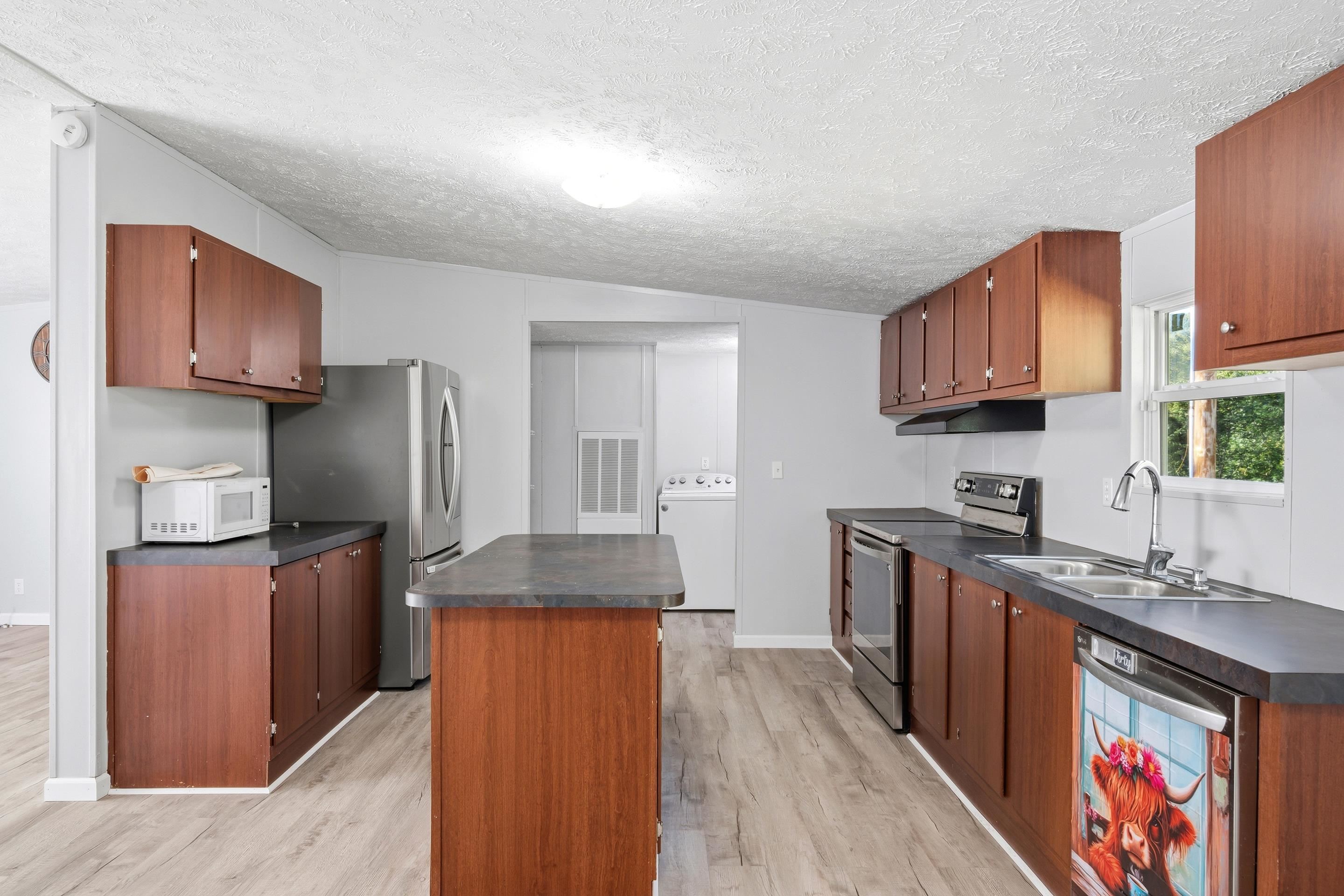 7880 Elk Creek Parkway Independence VA 24348