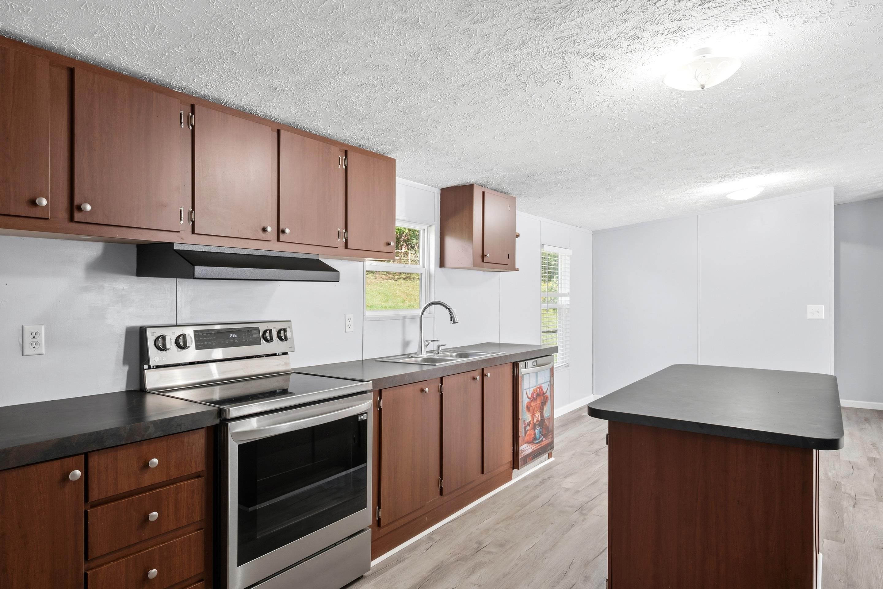 7880 Elk Creek Parkway Independence VA 24348