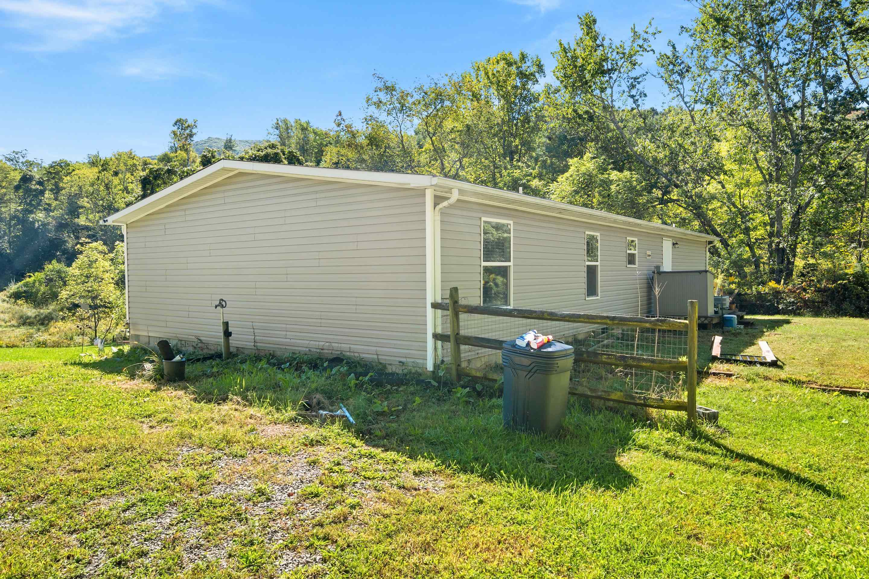 7880 Elk Creek Parkway Independence VA 24348