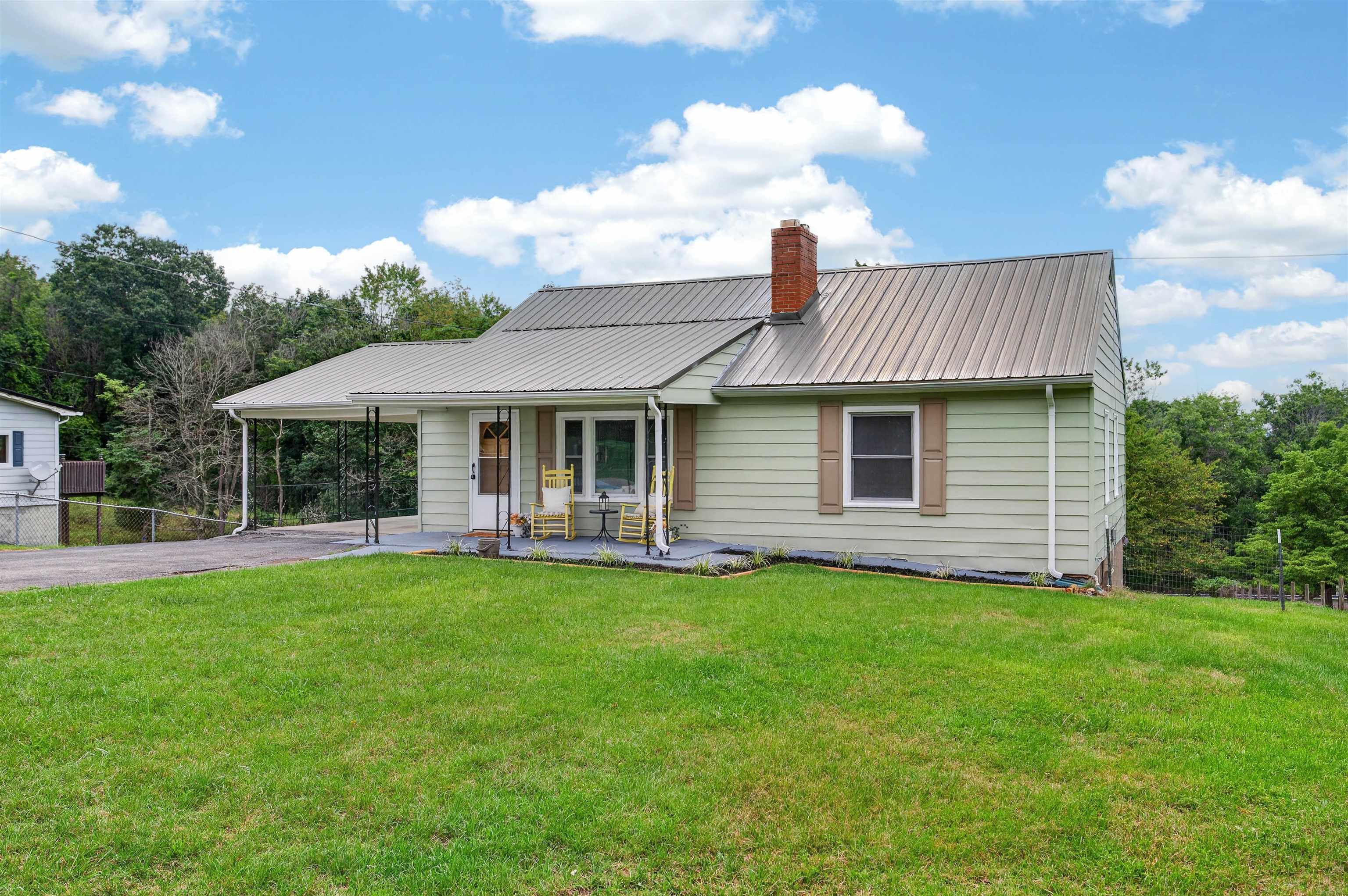 4416 Jake Buford Avenue Pulaski VA 24301